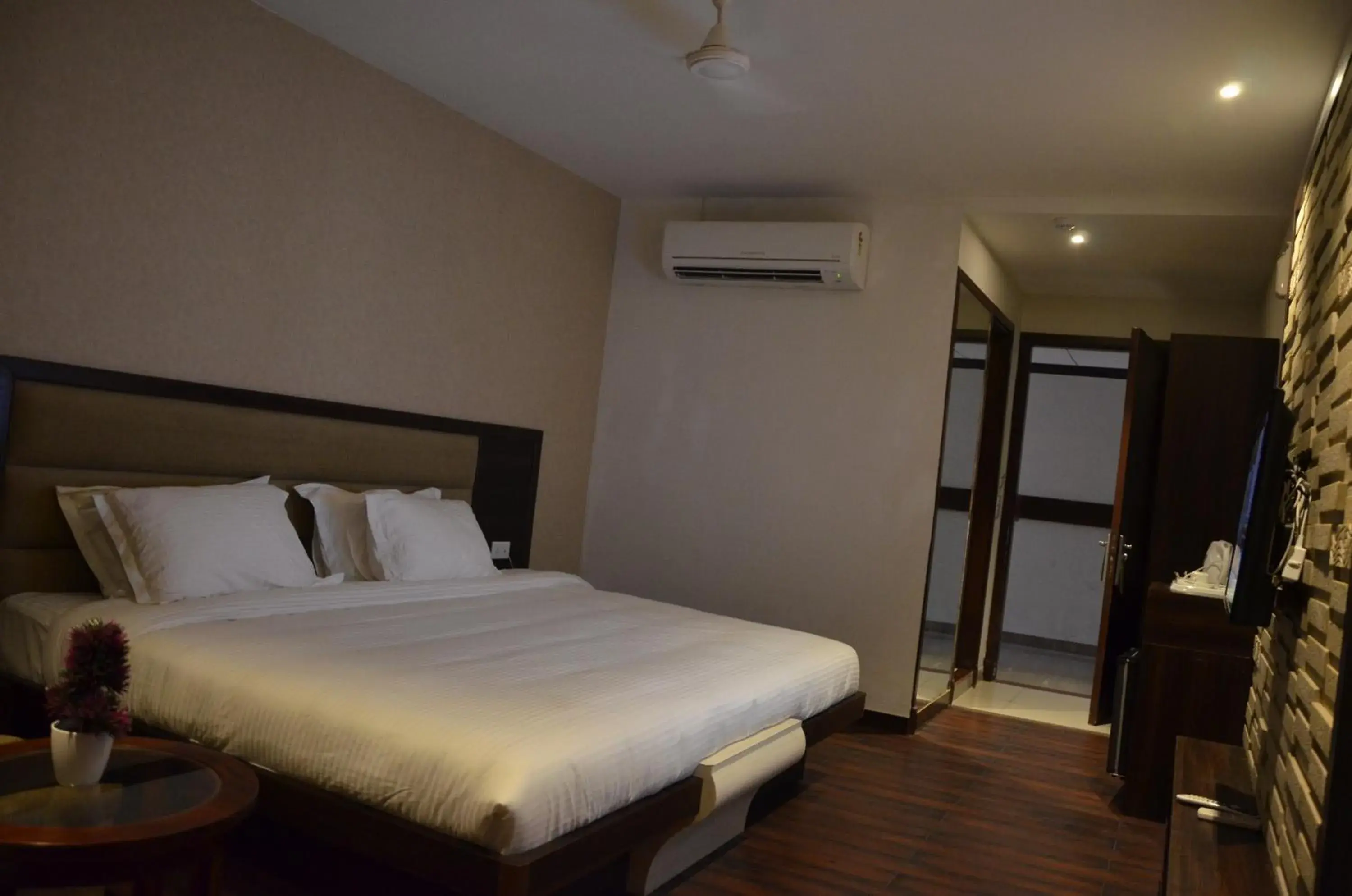 Photo of the whole room in Hotel Fortune Blue Photo of the whole room in Hotel Fortune Blue