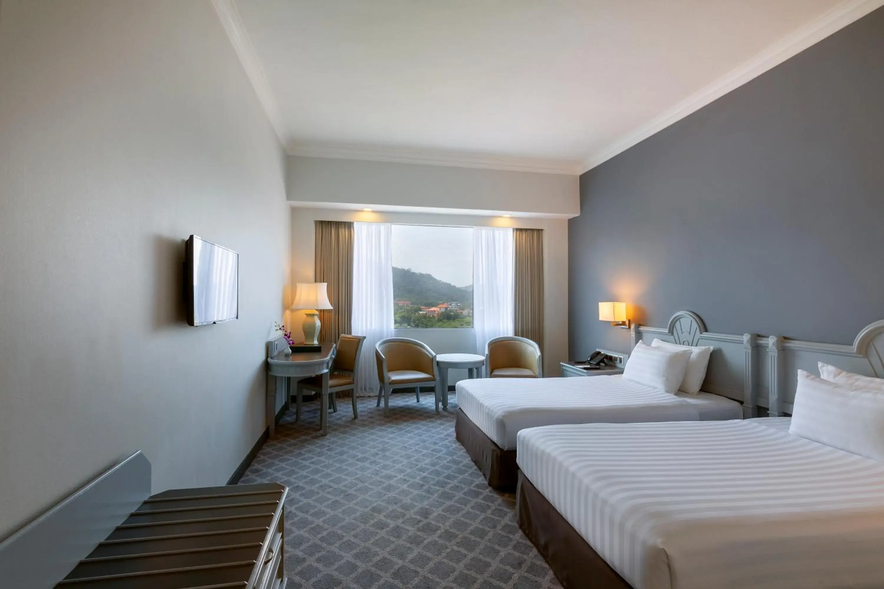 Photo of the whole room, Bed in Bayview Hotel Langkawi Photo of the whole room, Bed in Bayview Hotel Langkawi