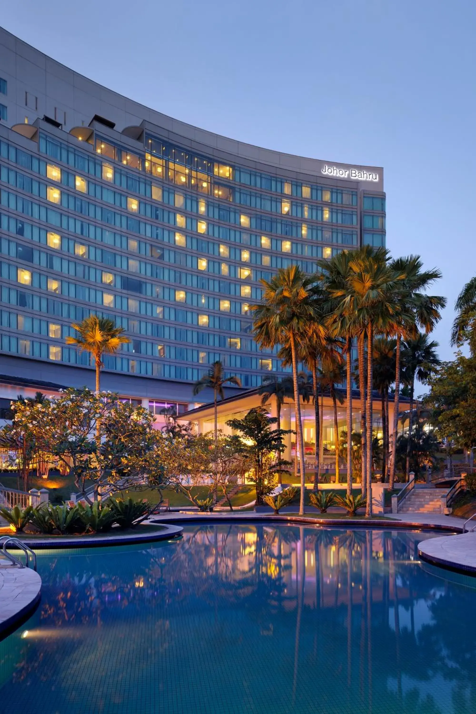 Facade/entrance in Thistle Johor Bahru Facade/entrance in Thistle Johor Bahru