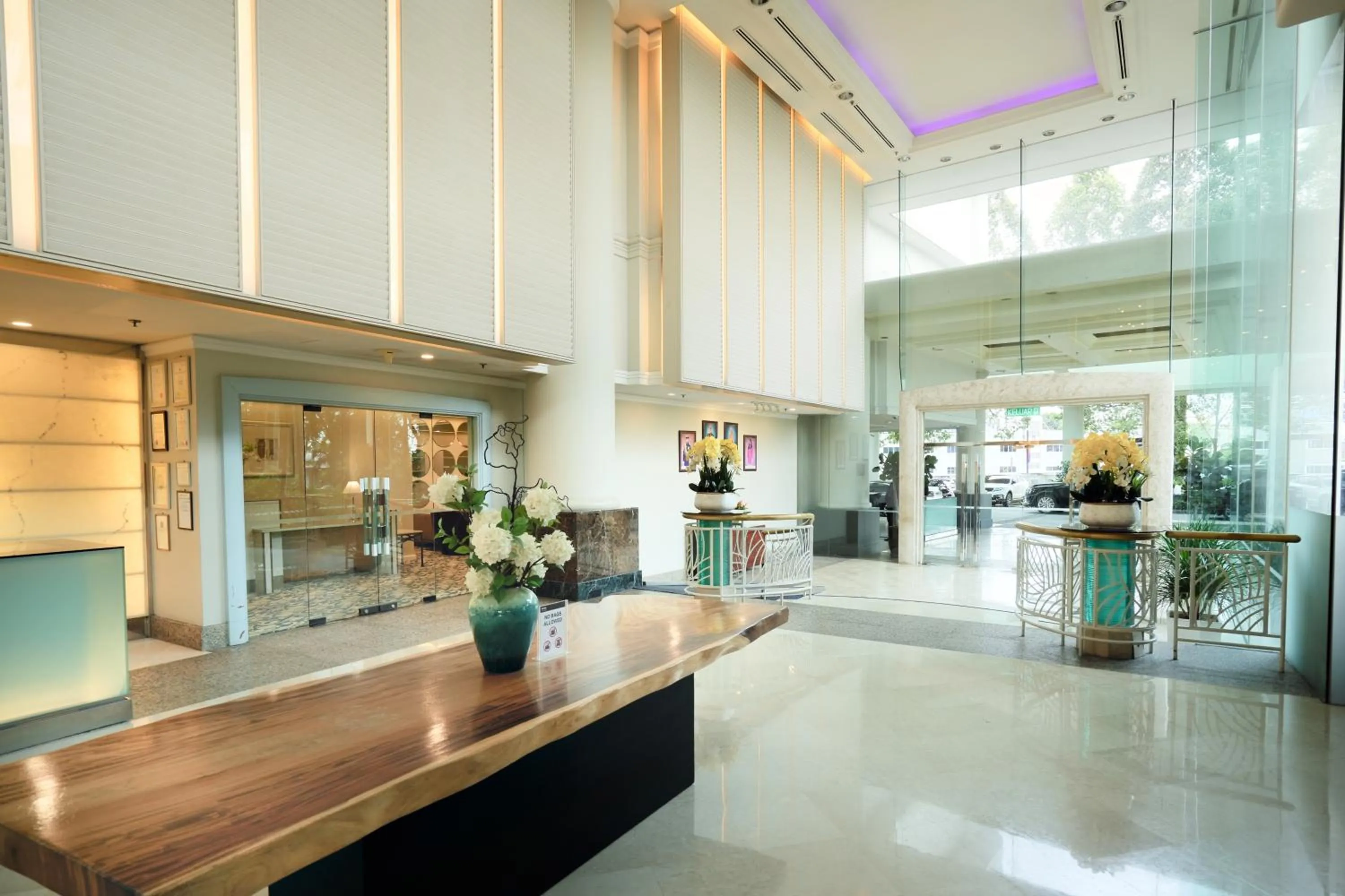 Lobby or reception in Thistle Johor Bahru