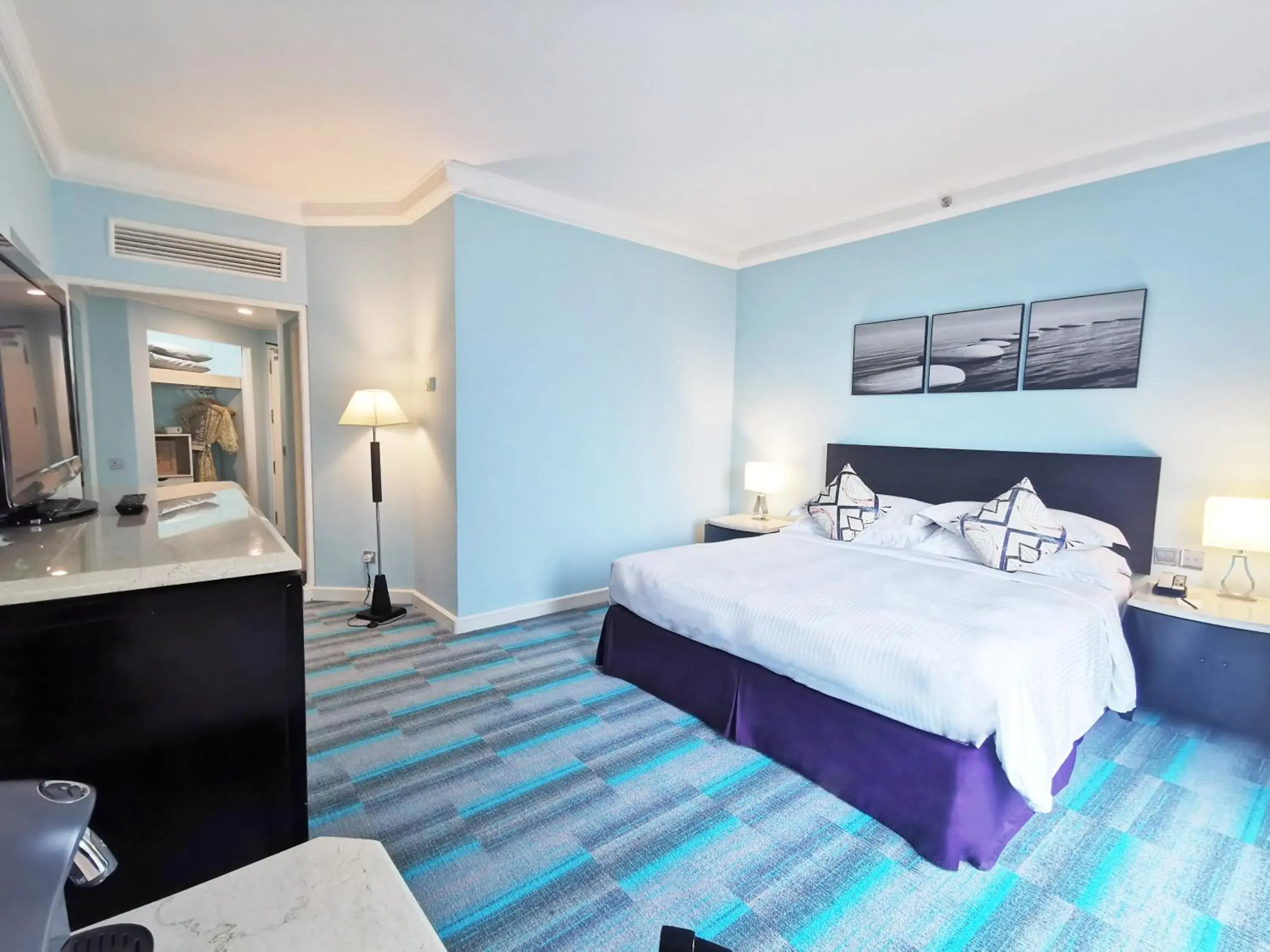 Photo of the whole room in Thistle Johor Bahru Photo of the whole room in Thistle Johor Bahru