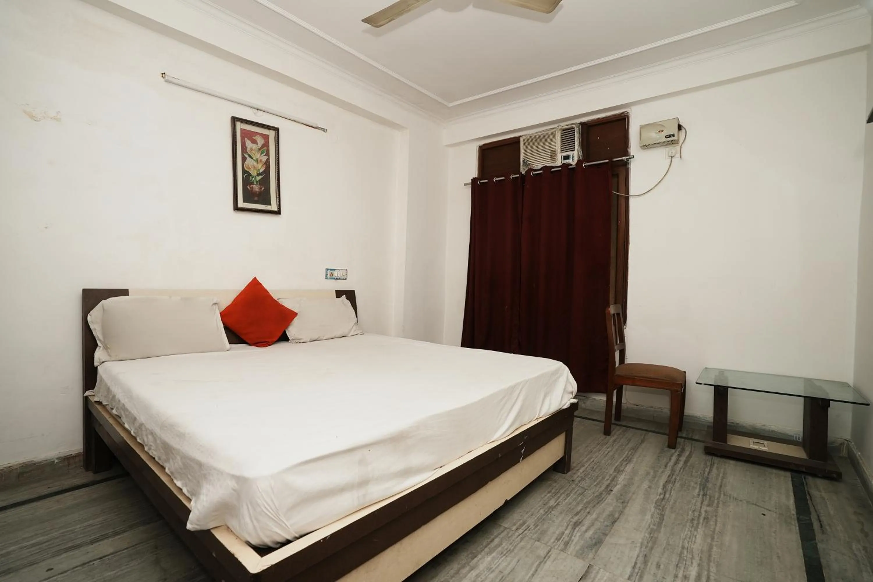 Bedroom, Bed in Hotel Sunrise Moon