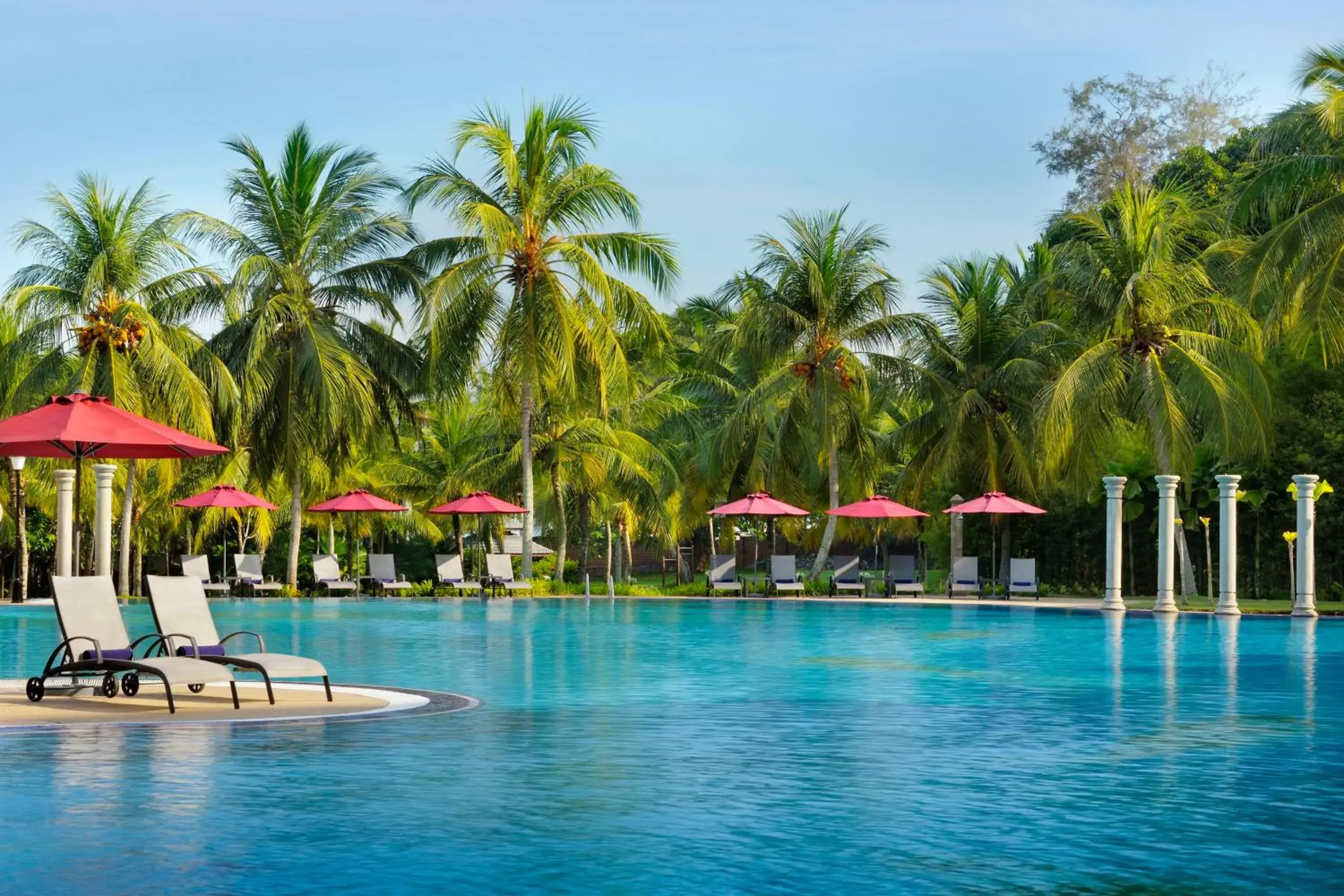 Swimming pool in Thistle Port Dickson Resort Swimming pool in Thistle Port Dickson Resort