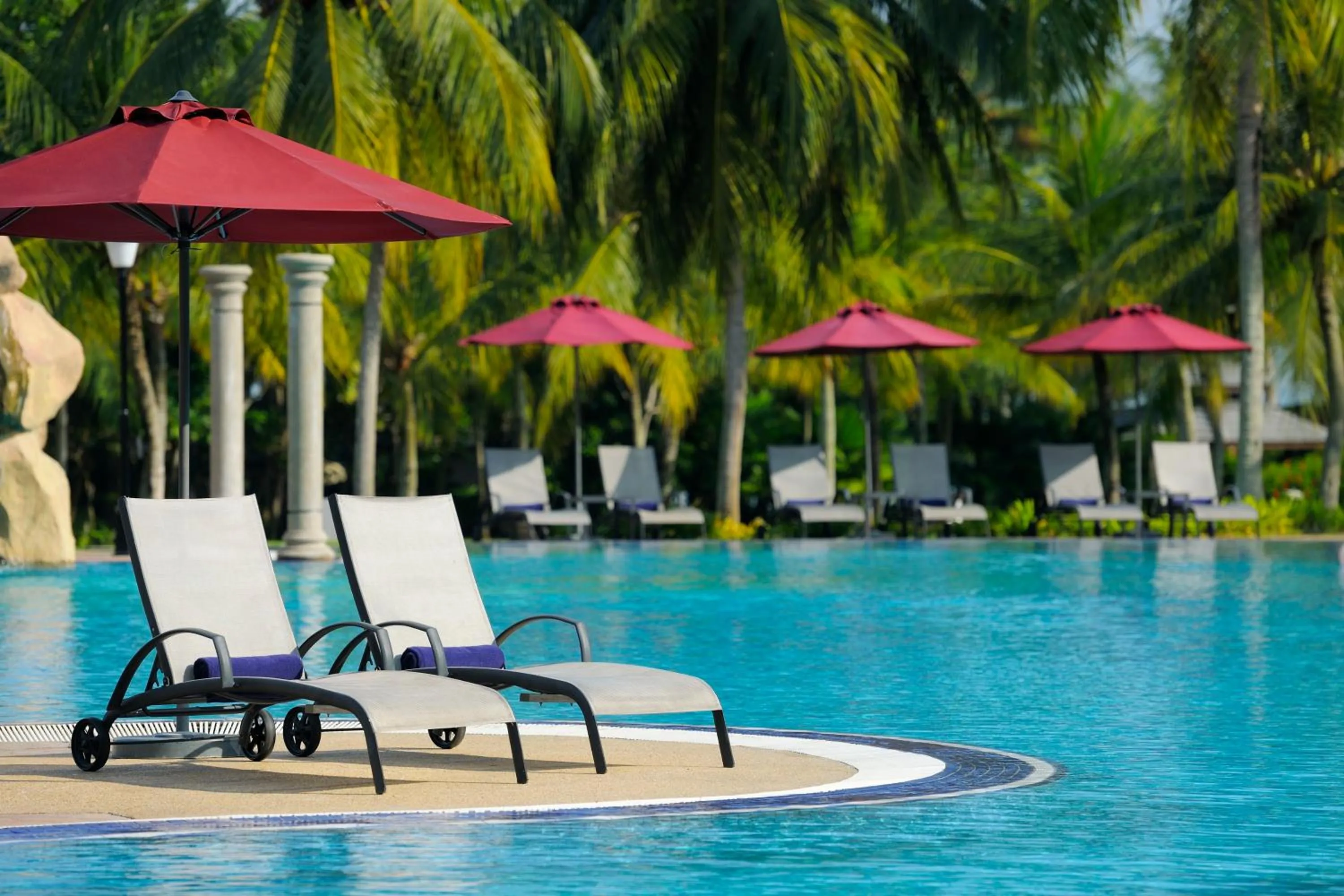Swimming pool in Thistle Port Dickson Resort