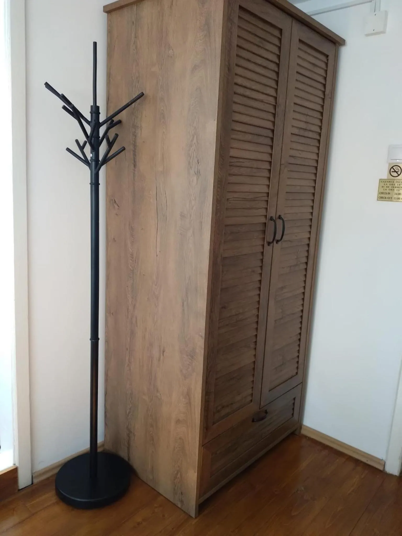 wardrobe in Vila Gabriel