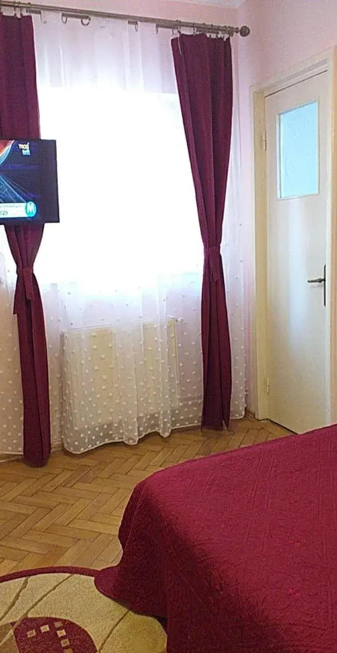 Single Room with Private Bathroom in Vila Gabriel Single Room with Private Bathroom in Vila Gabriel