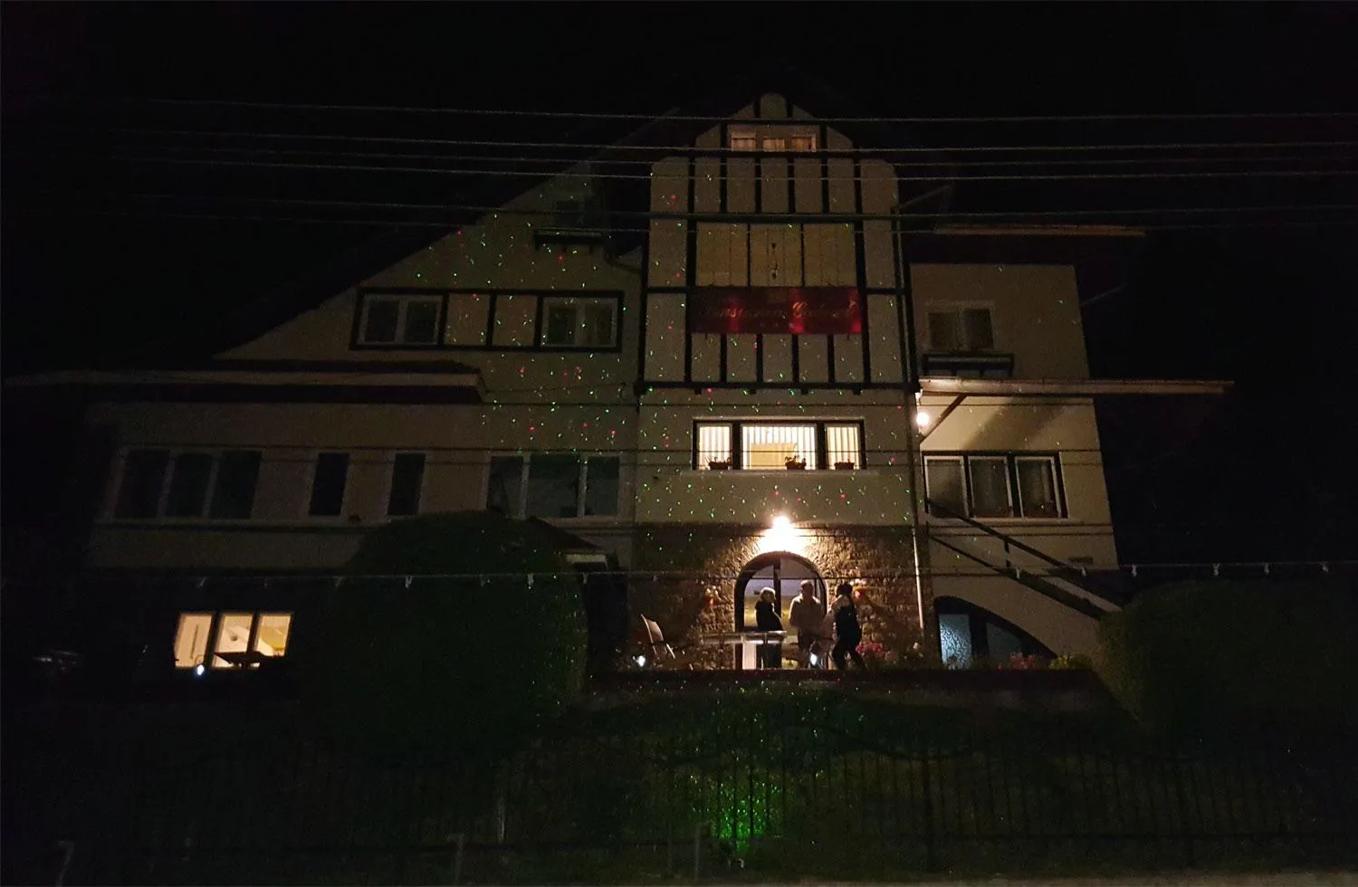 TV and multimedia in Vila Gabriel