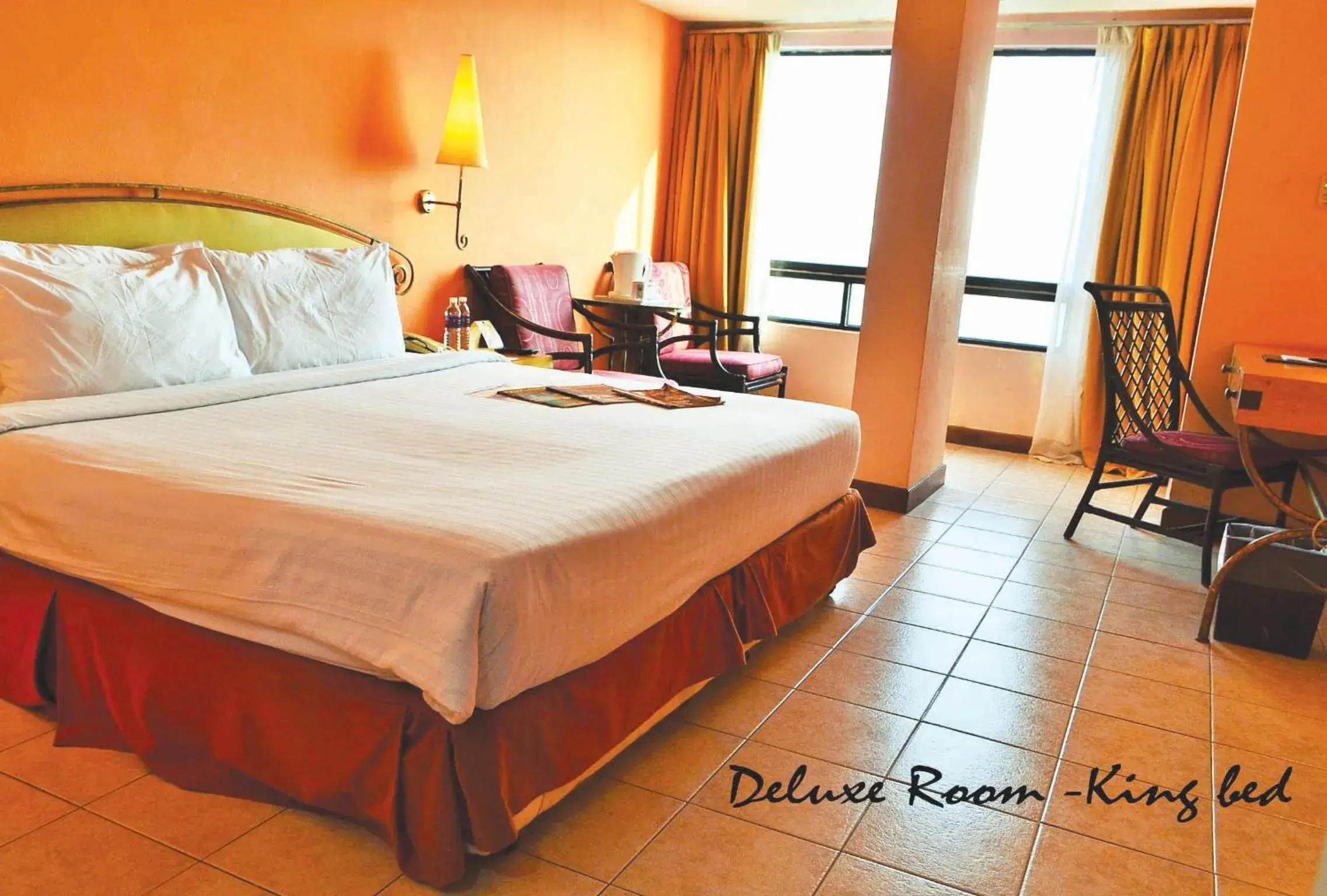 Photo of the whole room, Room Photo in Corus Paradise Resort Port Dickson