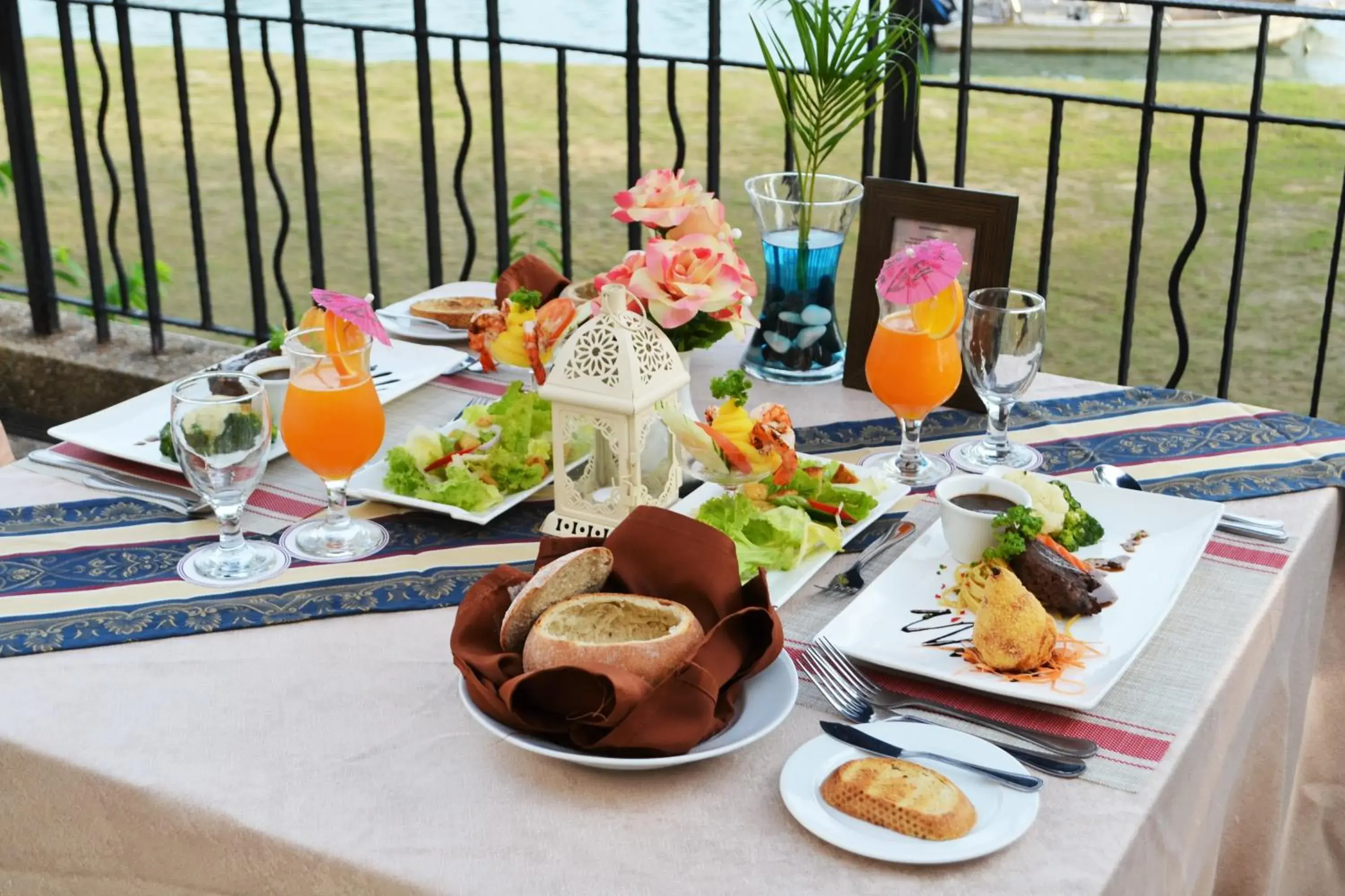 Day, Breakfast in Corus Paradise Resort Port Dickson