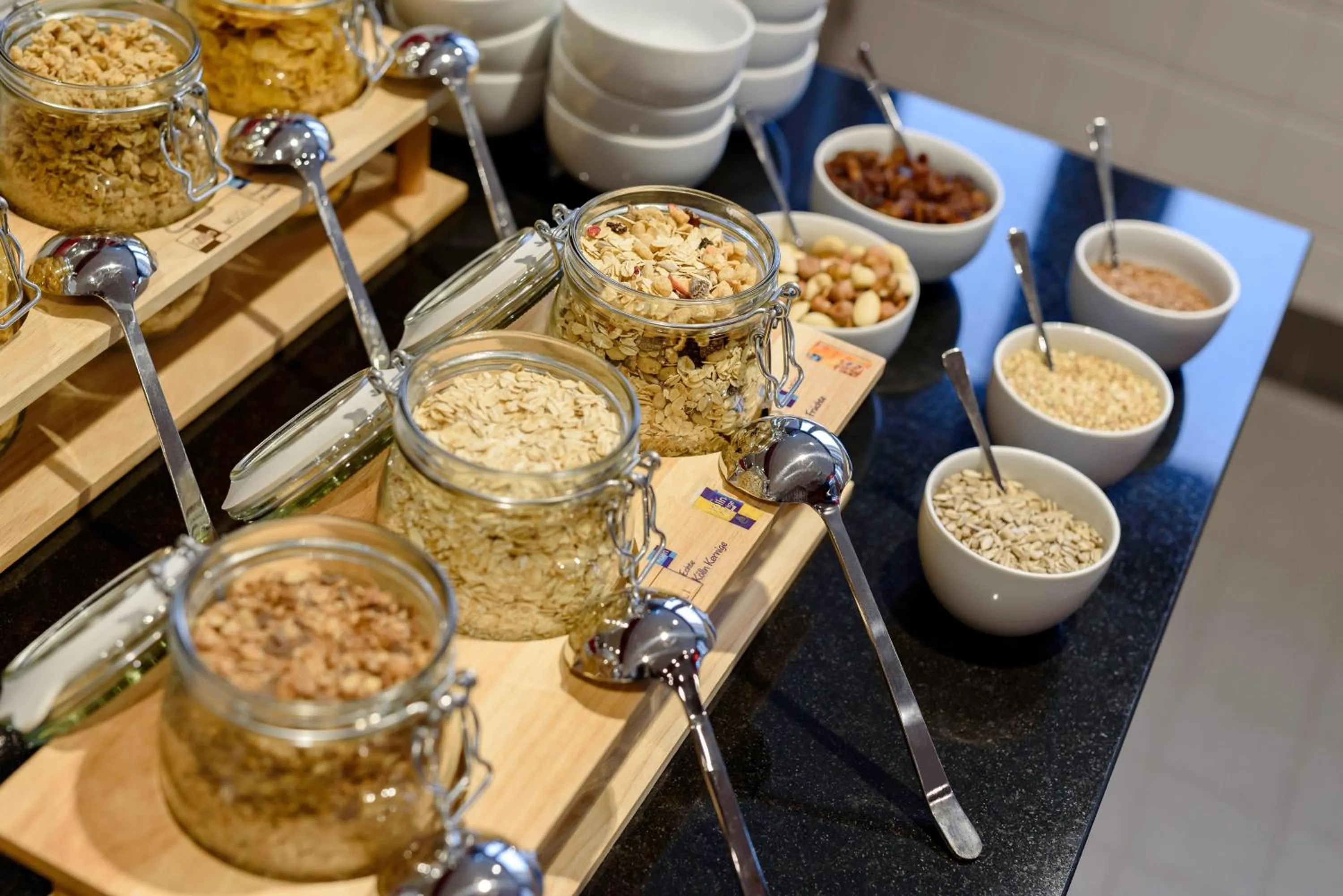 Buffet breakfast in Aparthotel Adagio Frankfurt City Messe