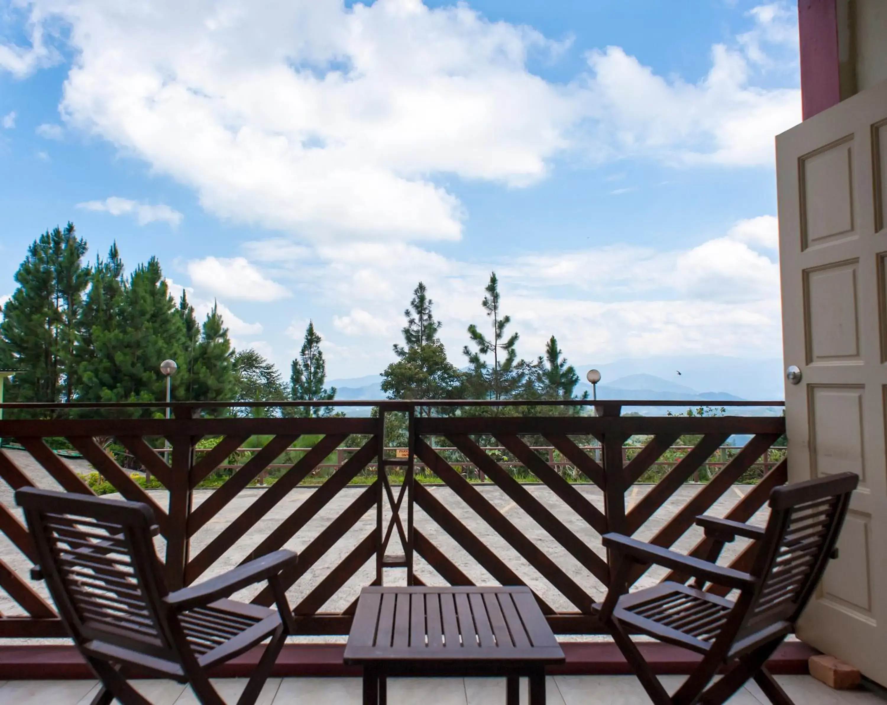 Mountain view in Celyn Resort Kinabalu Mountain view in Celyn Resort Kinabalu