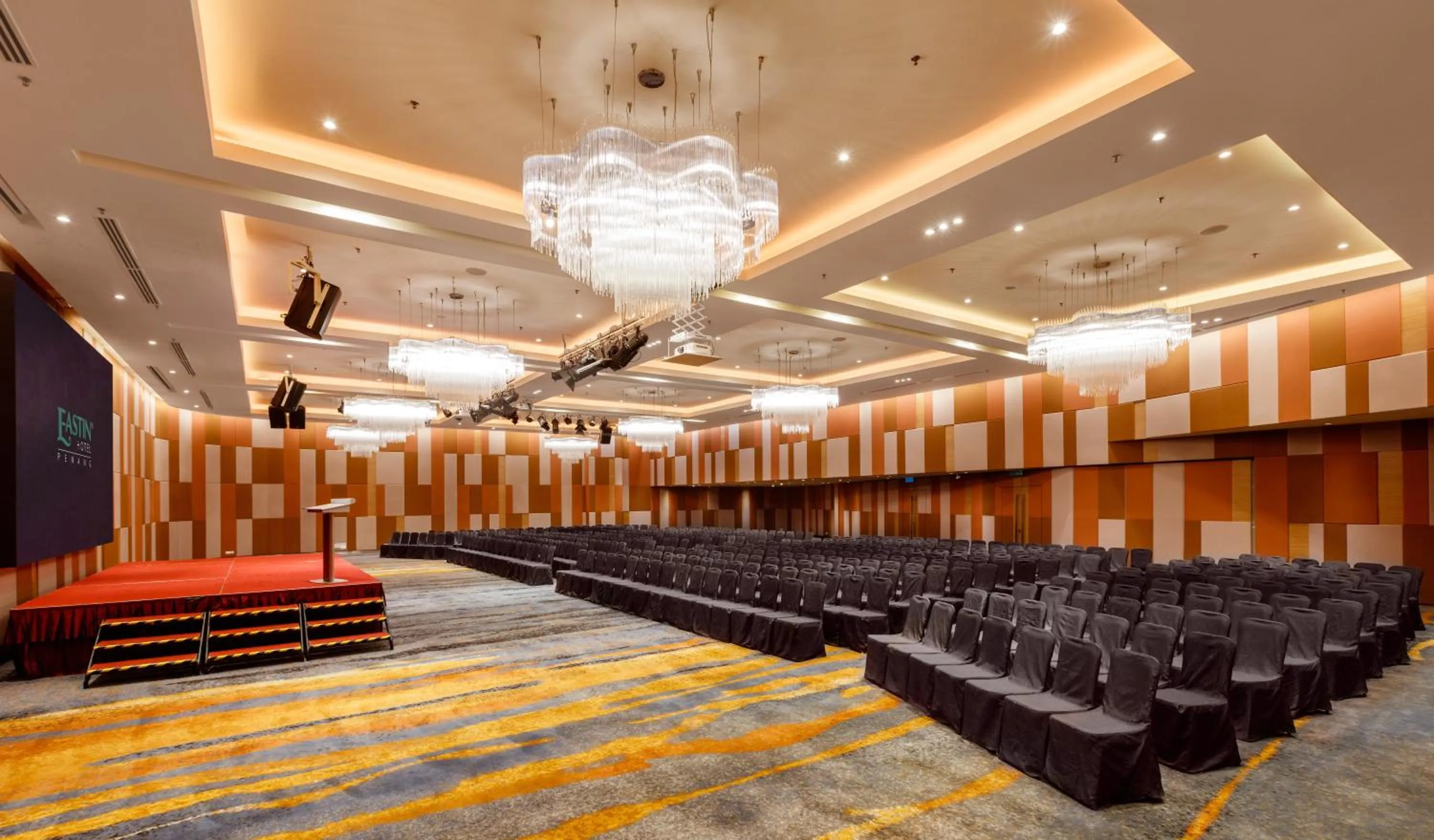 Business facilities in Eastin Hotel Penang