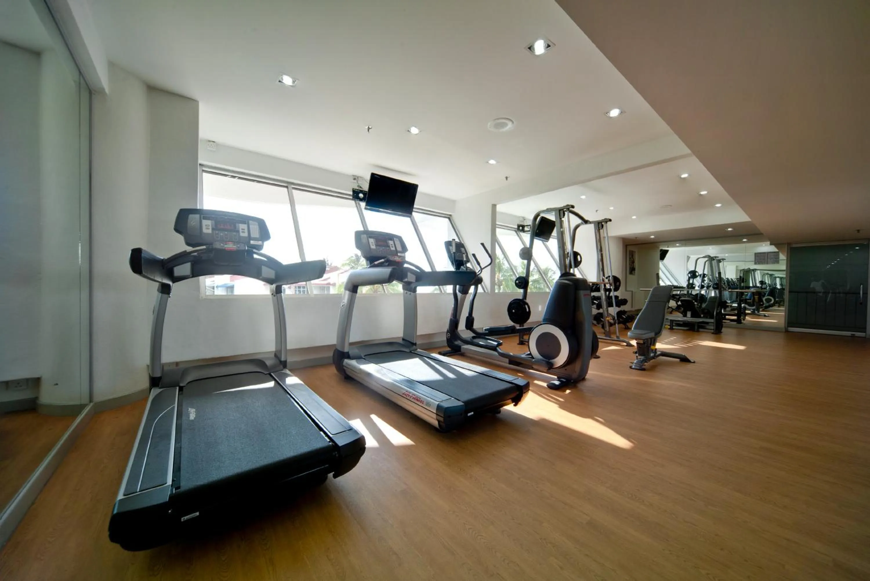 Fitness centre/facilities in Flamingo Hotel by the Beach, Penang