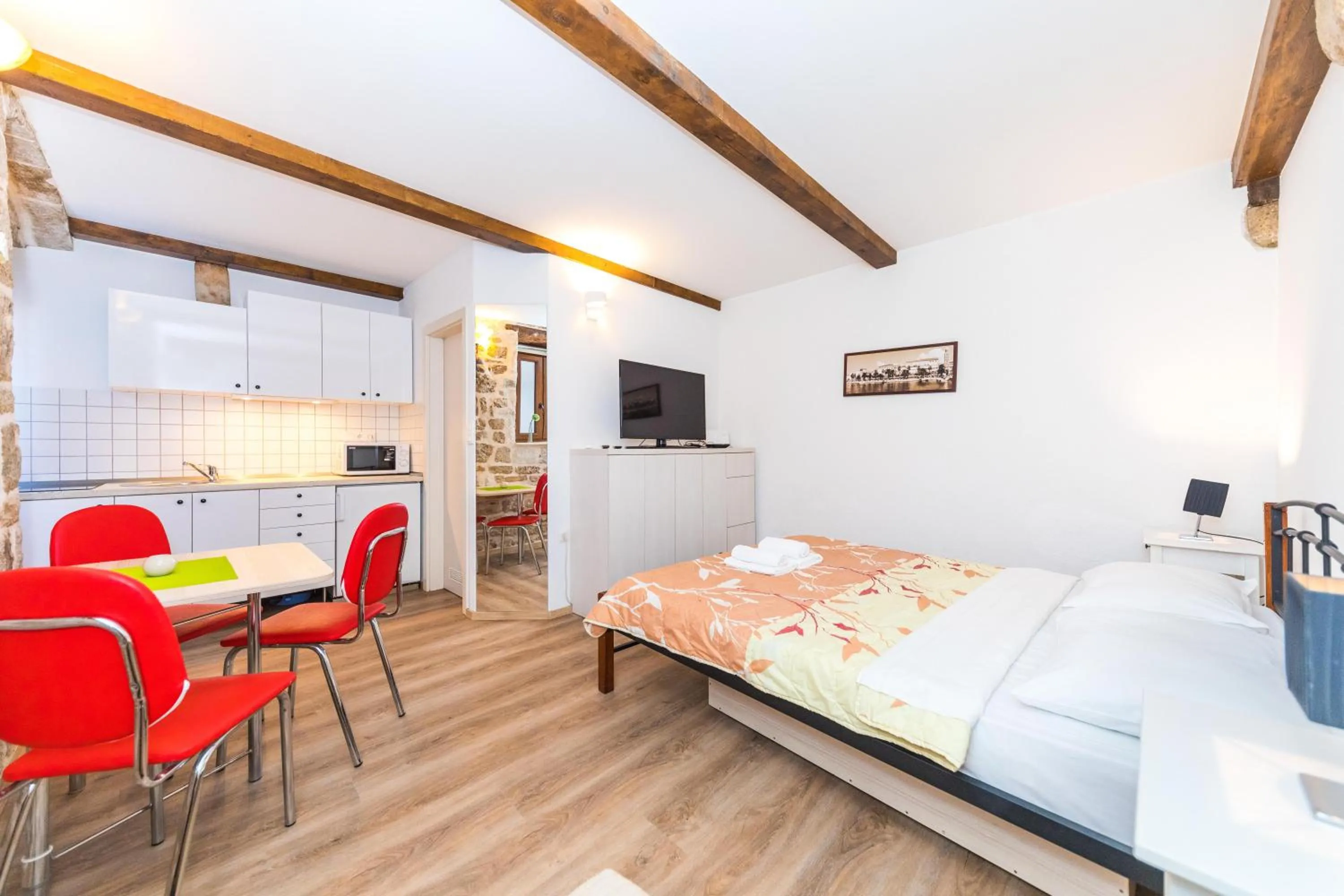 Studio Apartment First Vestibul, Heart of Split
