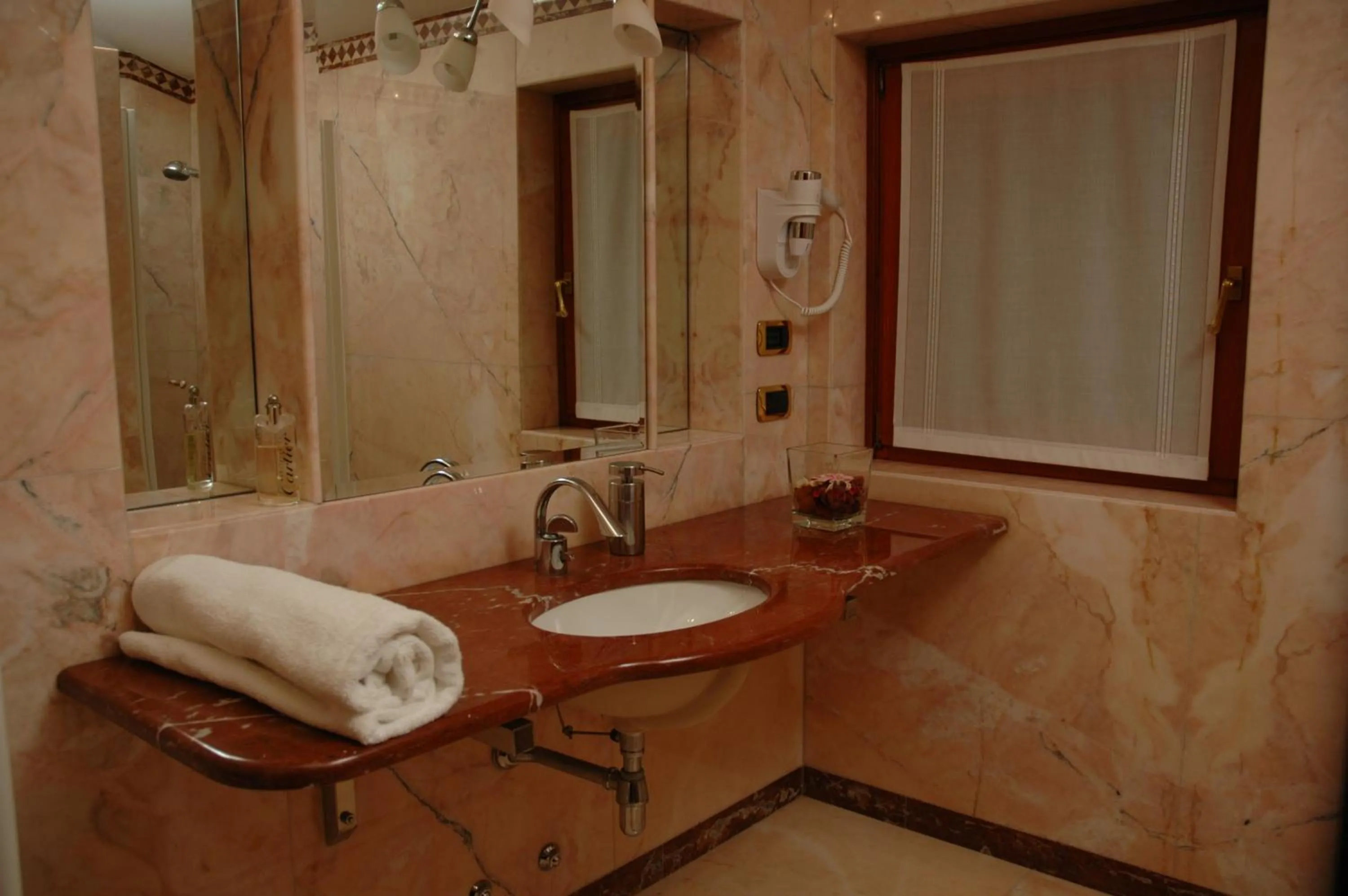 Photo of the whole room in B&B Nelly