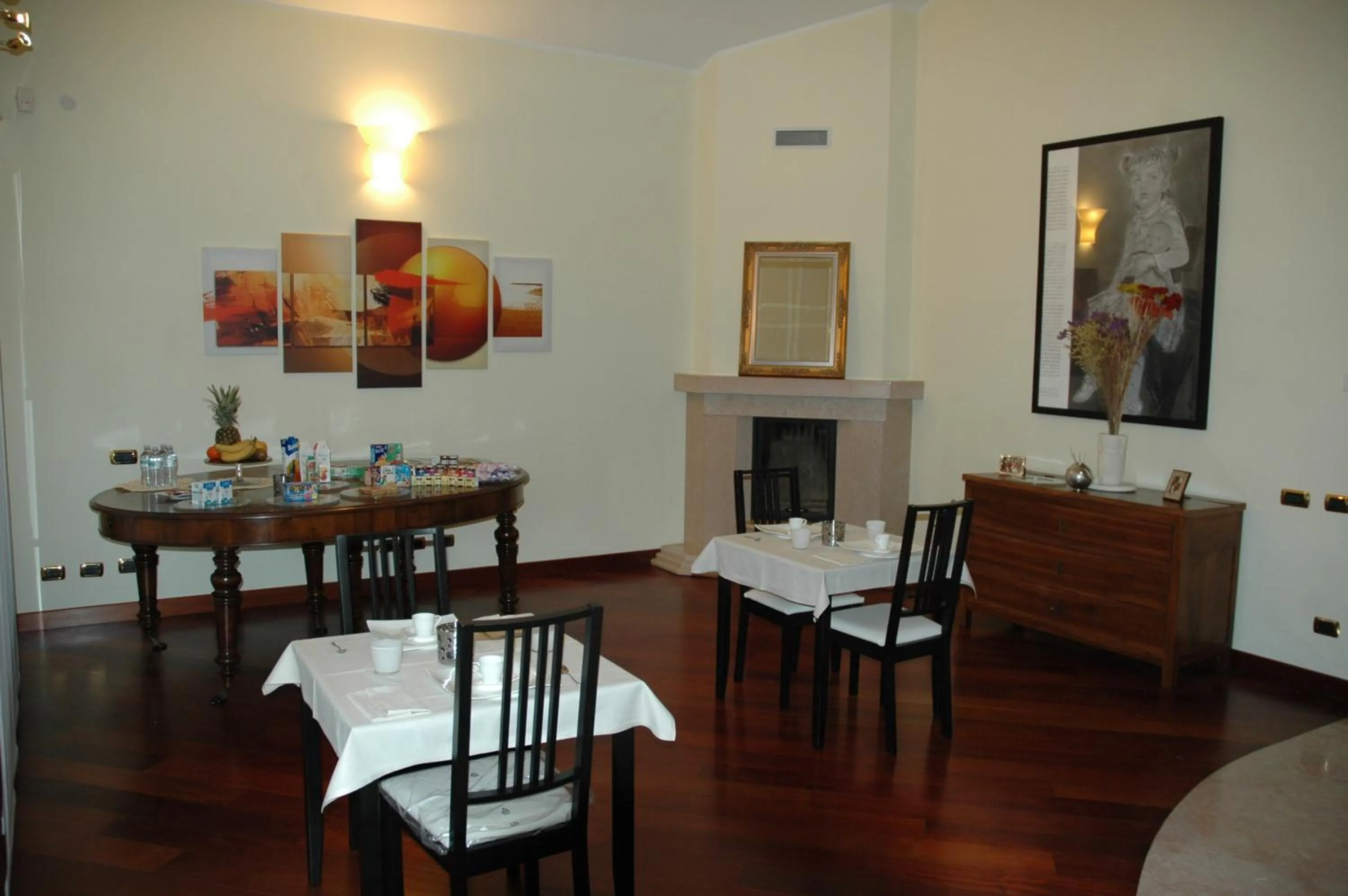 Restaurant/places to eat in B&B Nelly