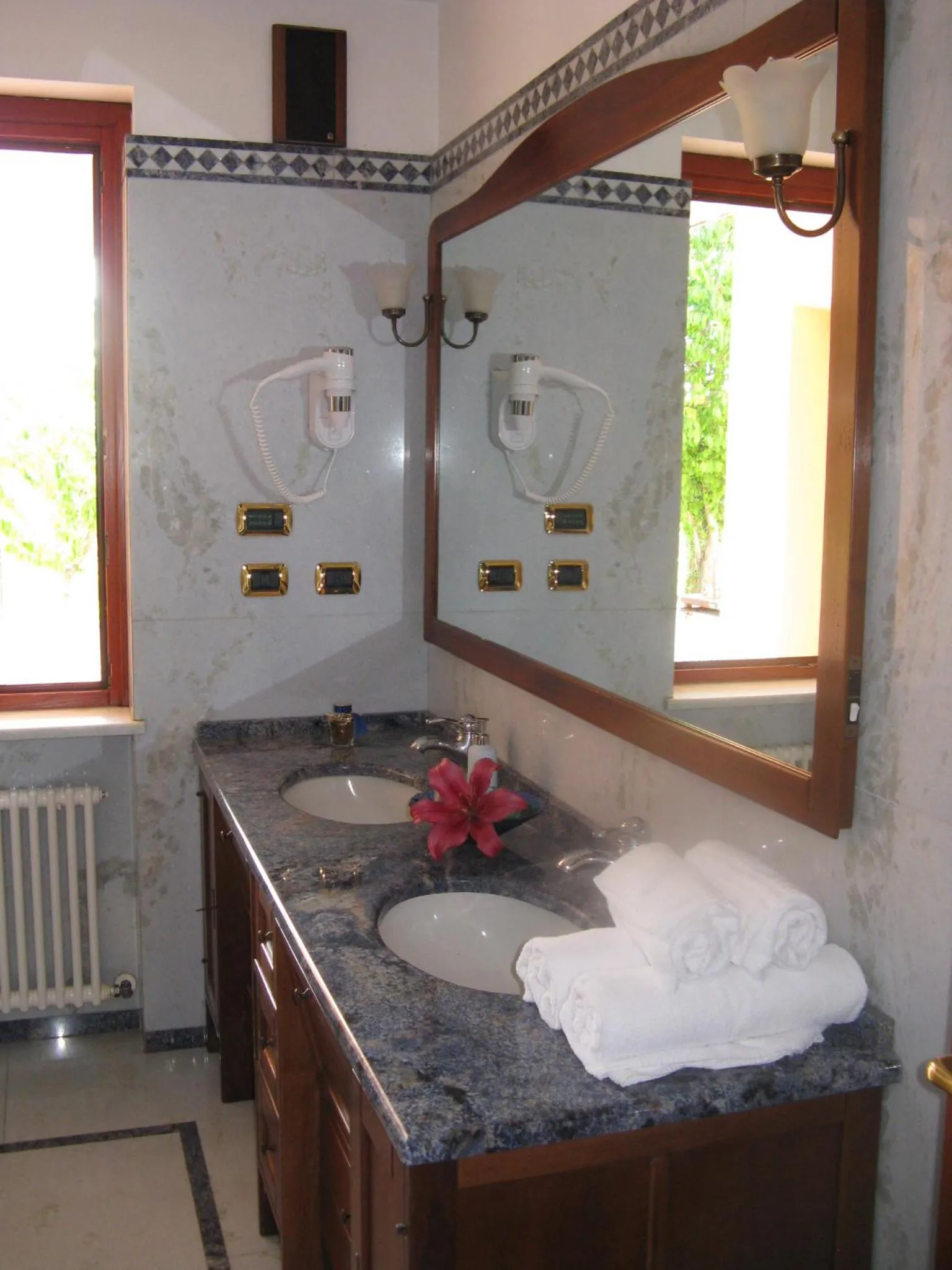 Decorative detail in B&B Nelly