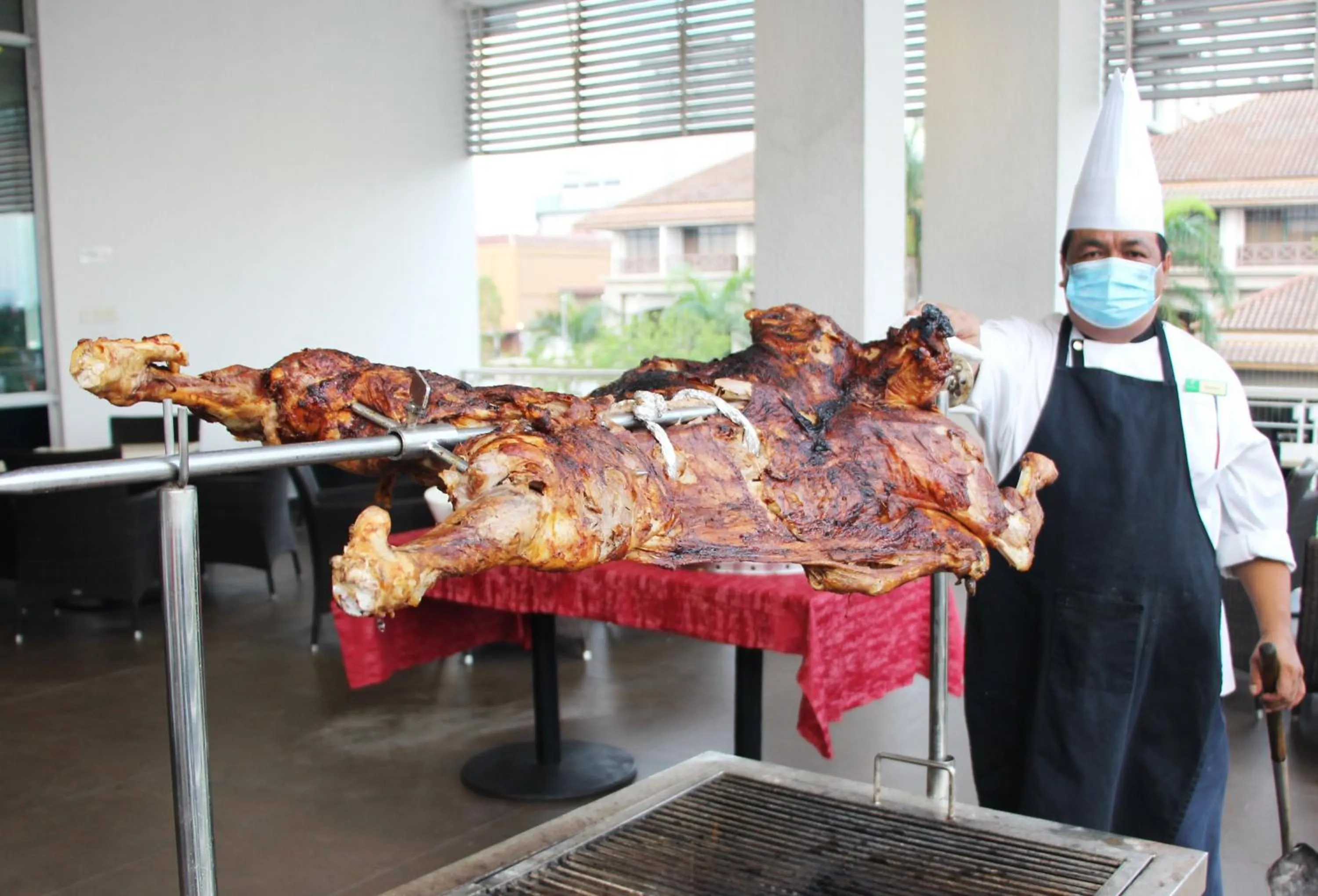 Restaurant/places to eat in Holiday Inn Melaka by IHG