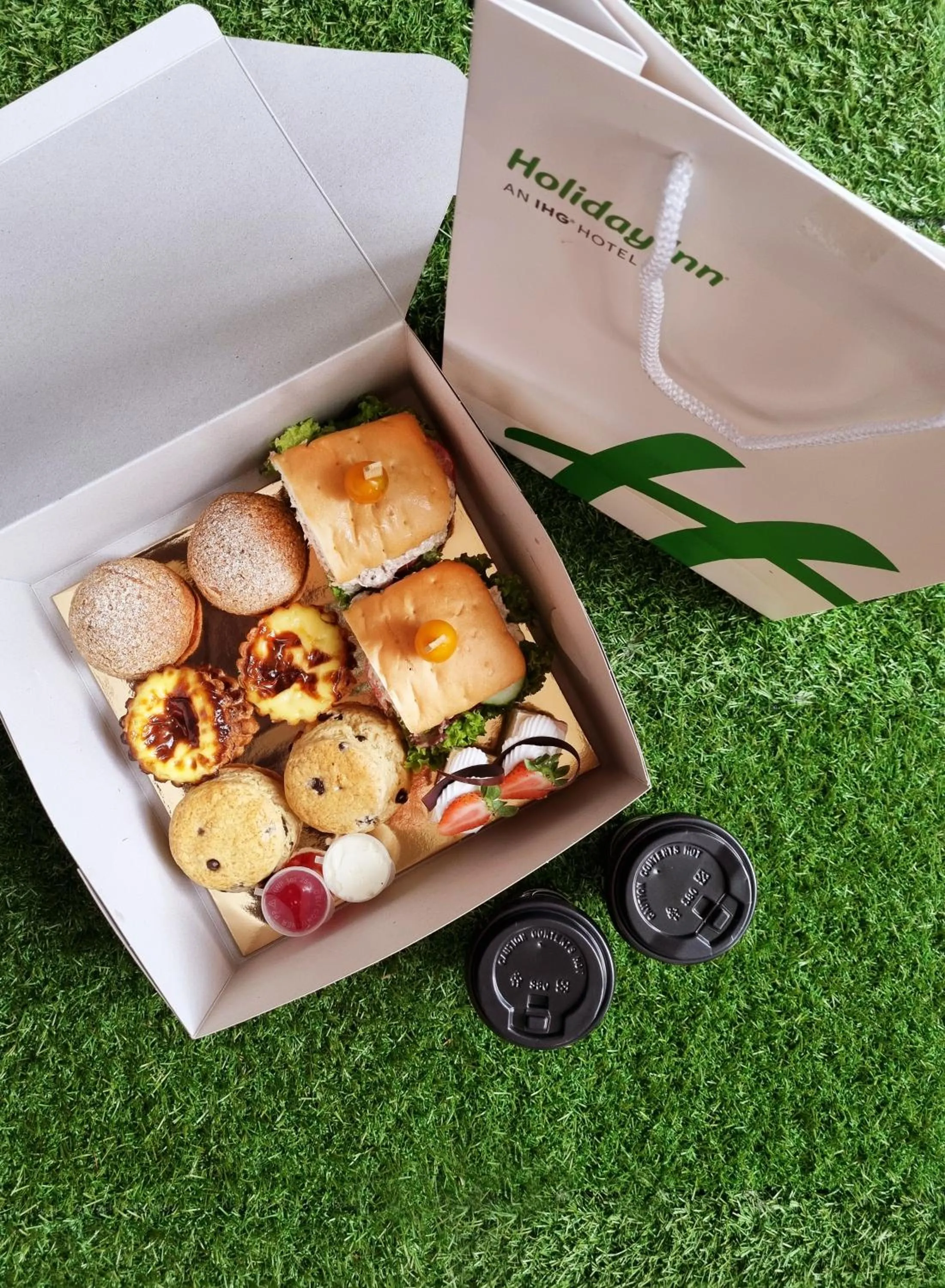 Restaurant/places to eat in Holiday Inn Melaka by IHG