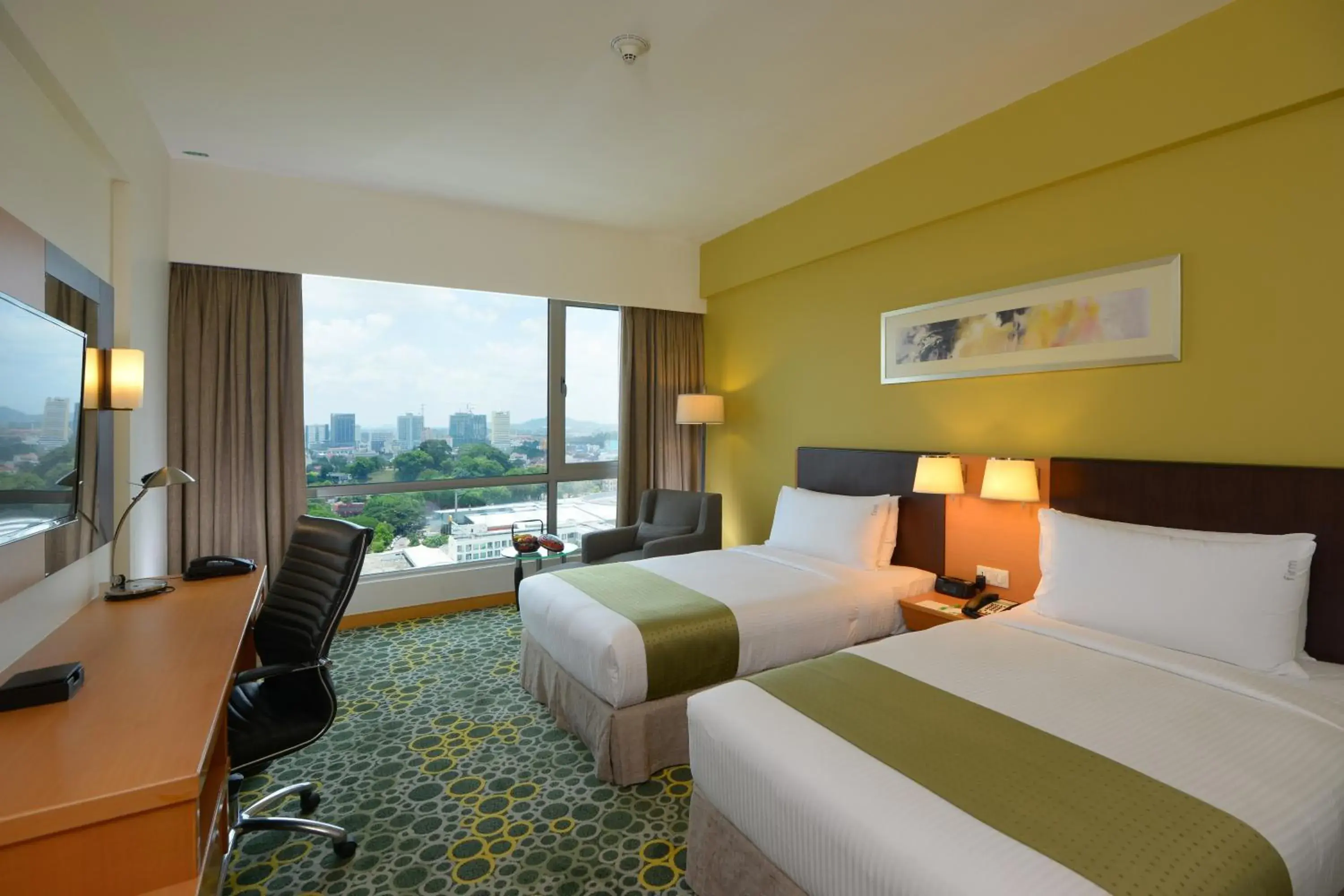 City view, Bed in Holiday Inn Melaka by IHG City view, Bed in Holiday Inn Melaka by IHG