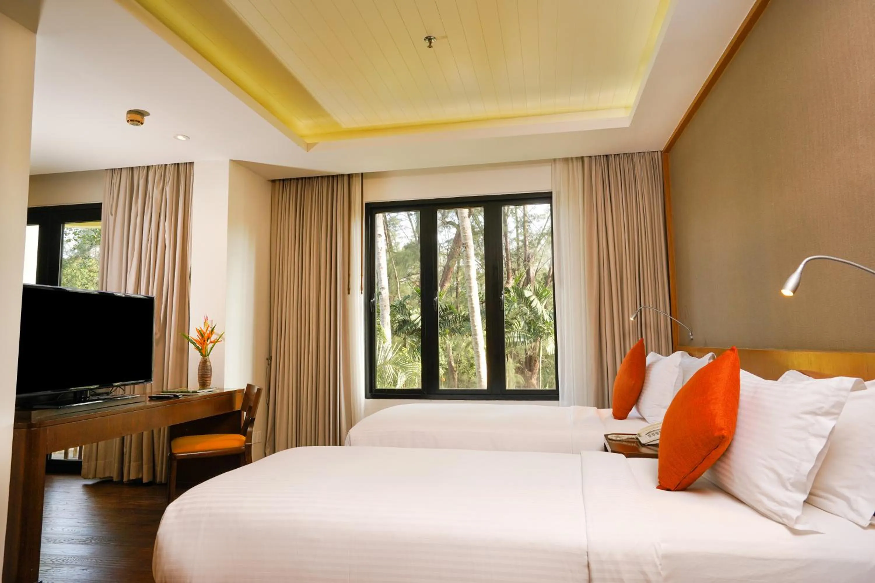 Bed in Tanjung Rhu Resort