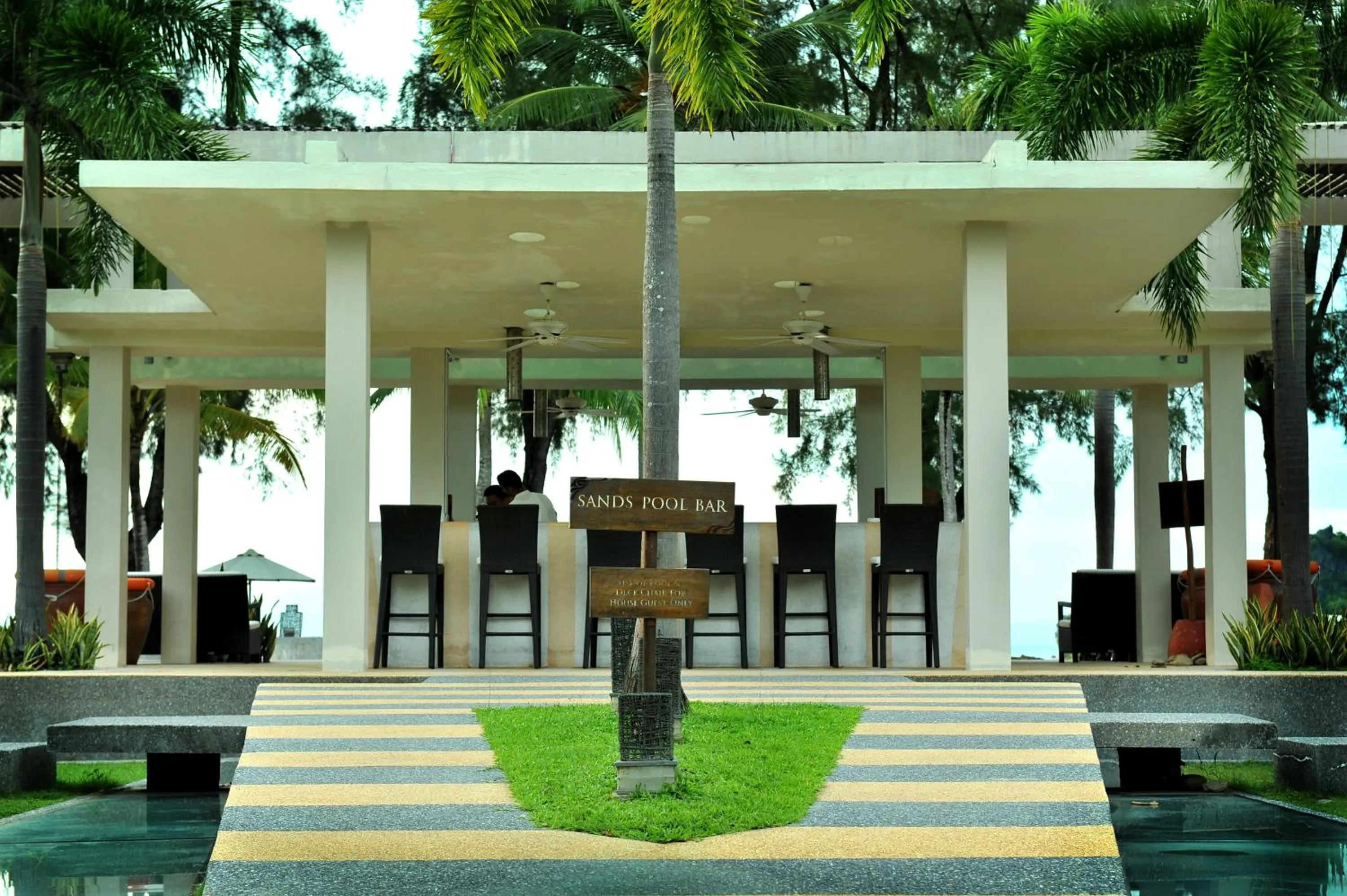 Lounge or bar in Tanjung Rhu Resort