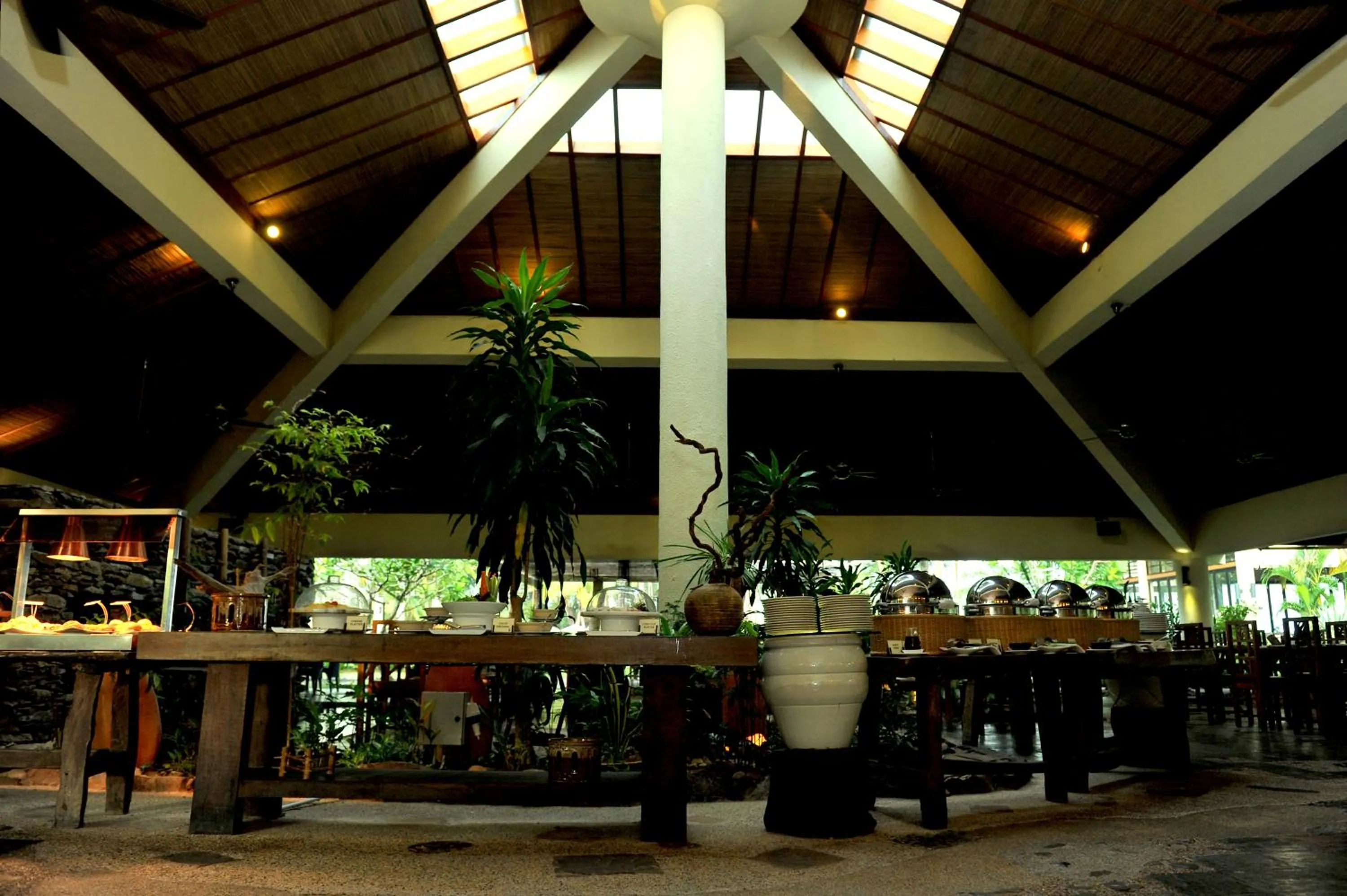 Restaurant/places to eat in Tanjung Rhu Resort