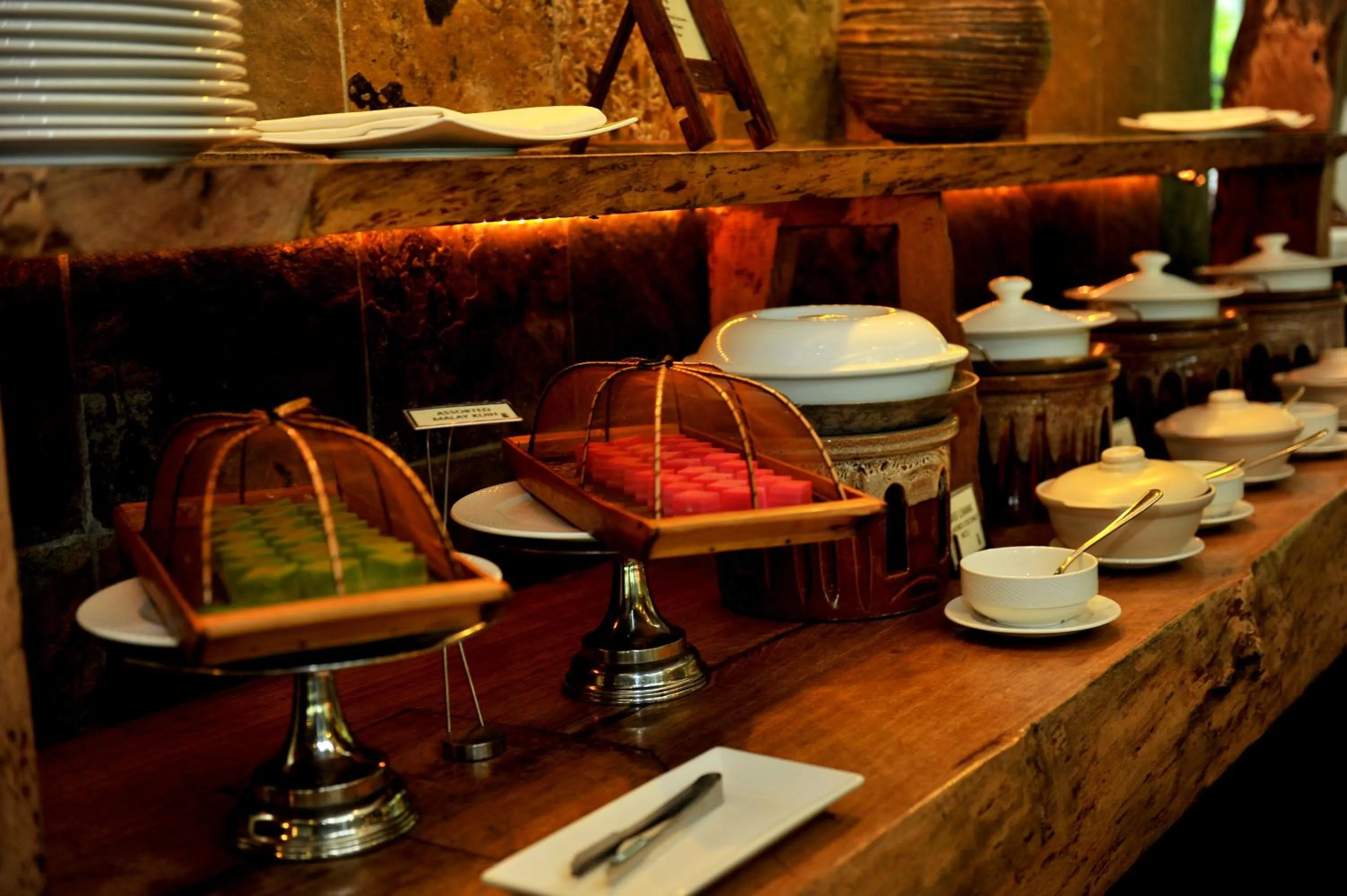 Restaurant/places to eat in Tanjung Rhu Resort