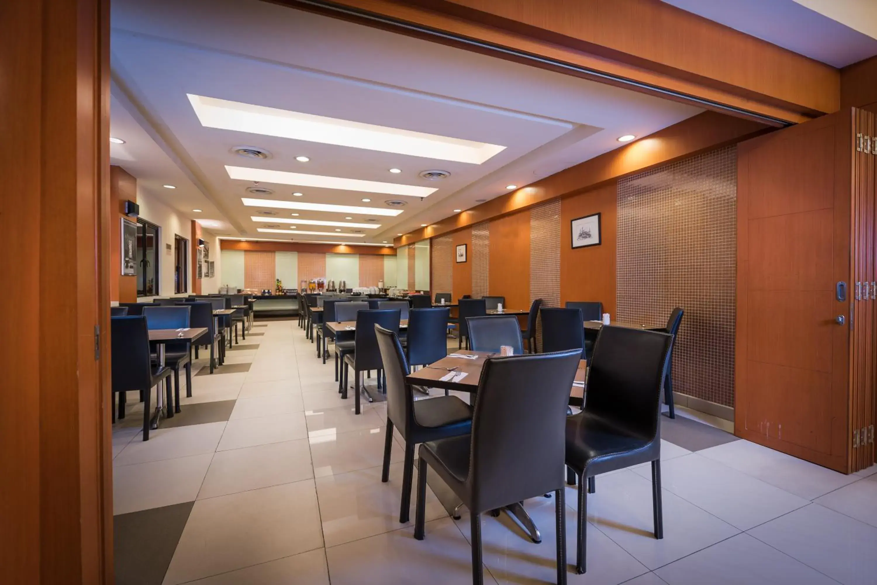 Restaurant/places to eat in Hotel Sentral Kuala Lumpur at KL Sentral Station Restaurant/places to eat in Hotel Sentral Kuala Lumpur at KL Sentral Station