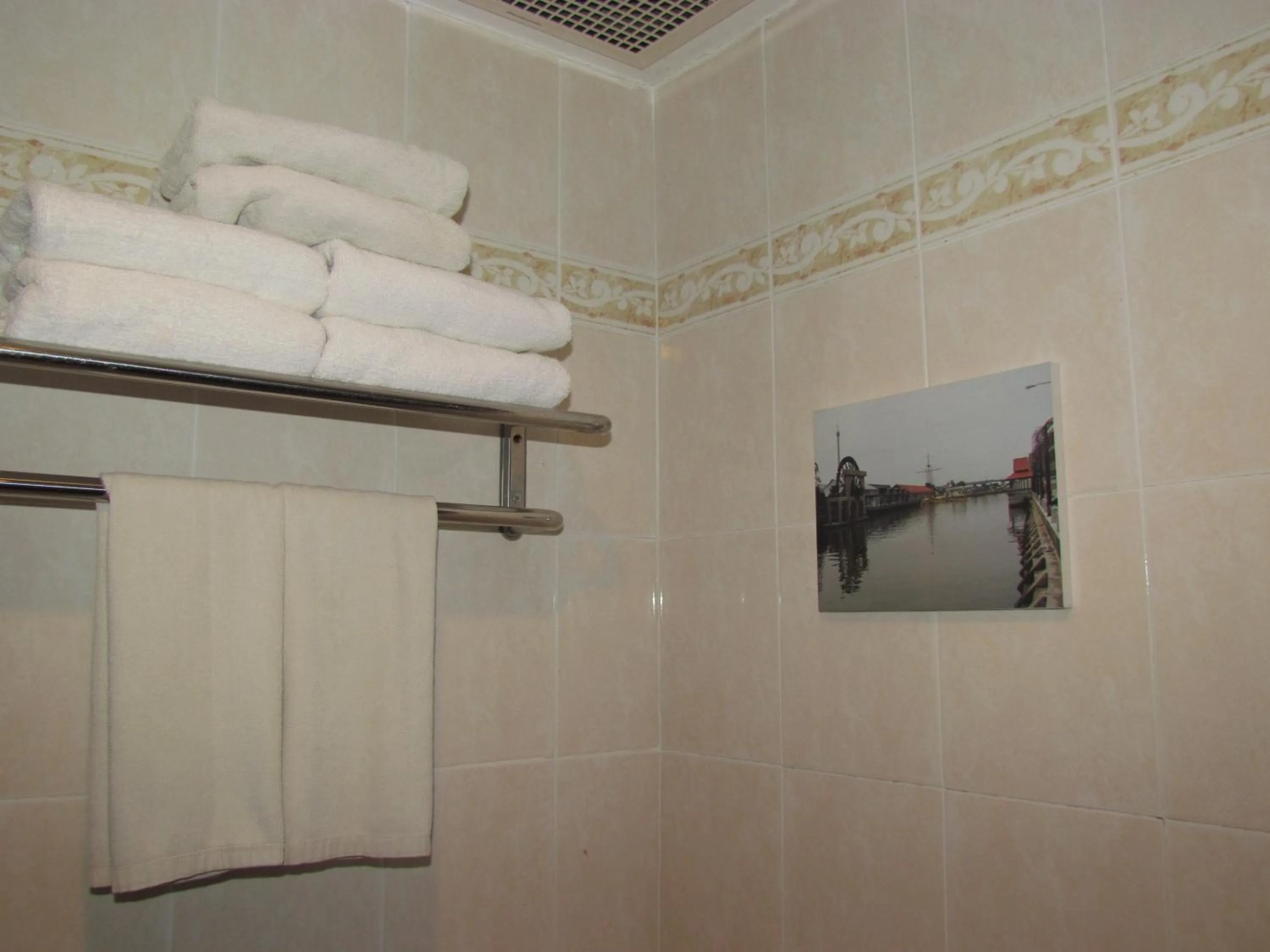 Bathroom in Hotel Seri Malaysia Melaka