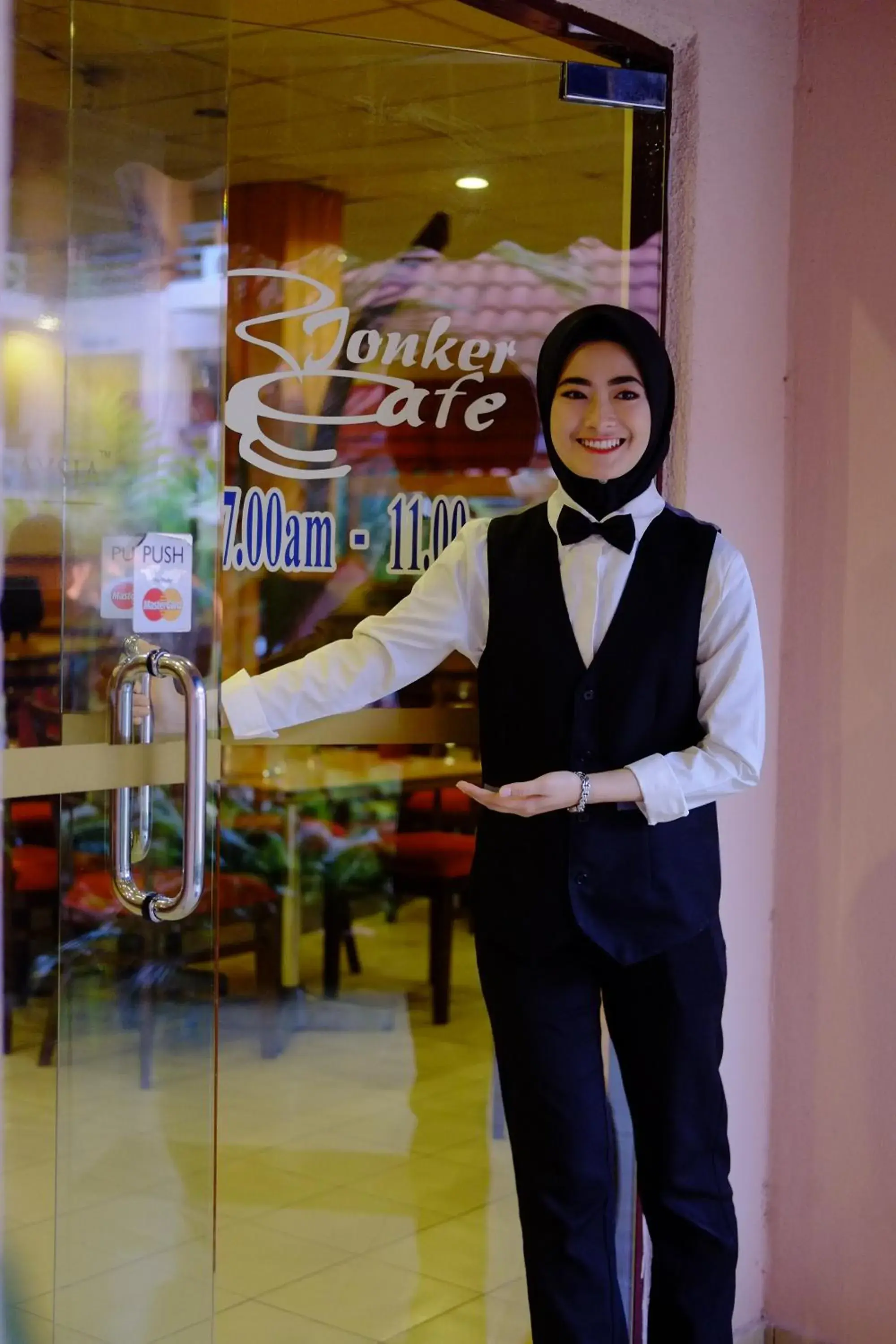 Restaurant/places to eat in Hotel Seri Malaysia Melaka Restaurant/places to eat in Hotel Seri Malaysia Melaka