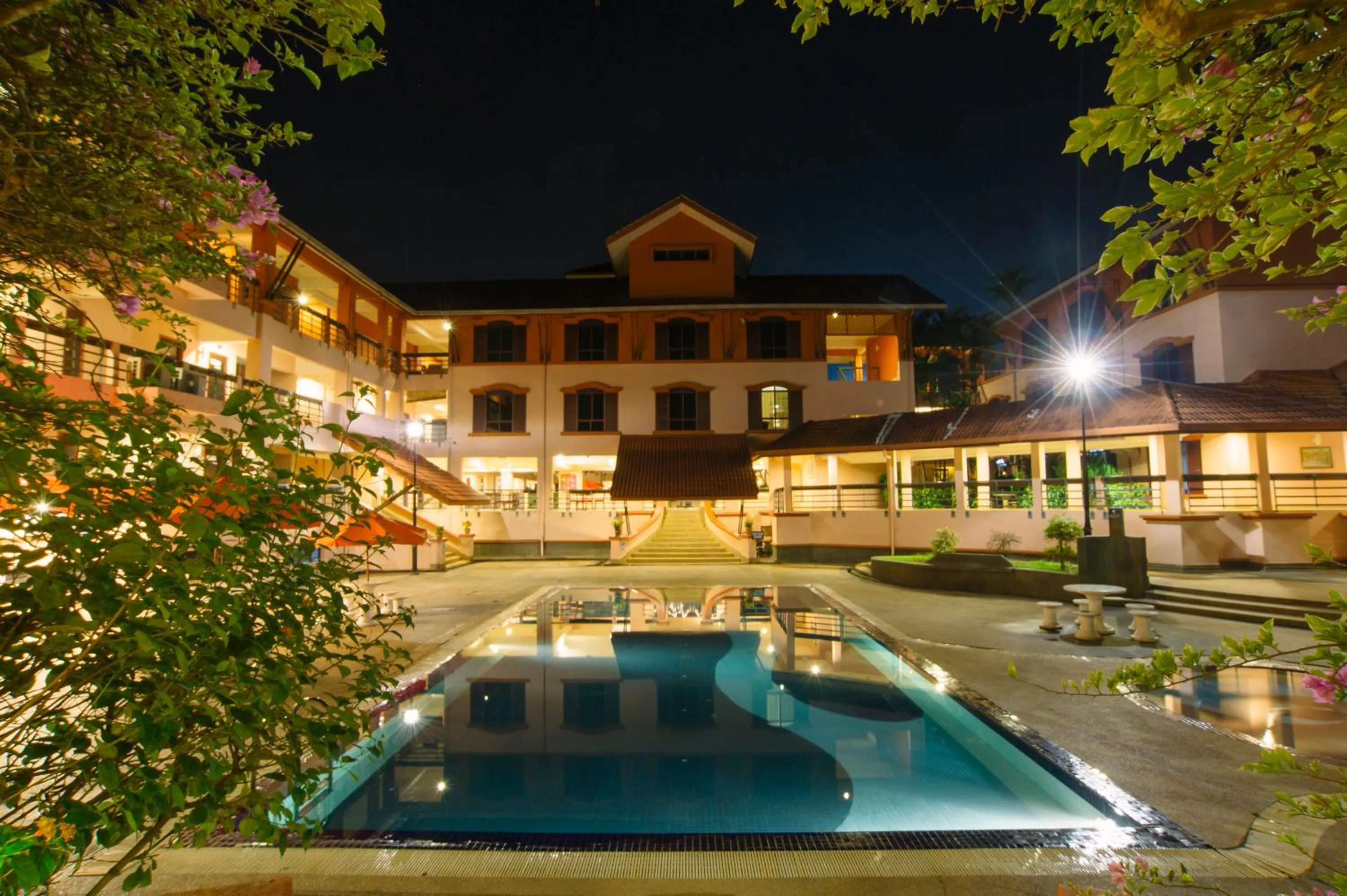 Pool view in Hotel Seri Malaysia Melaka
