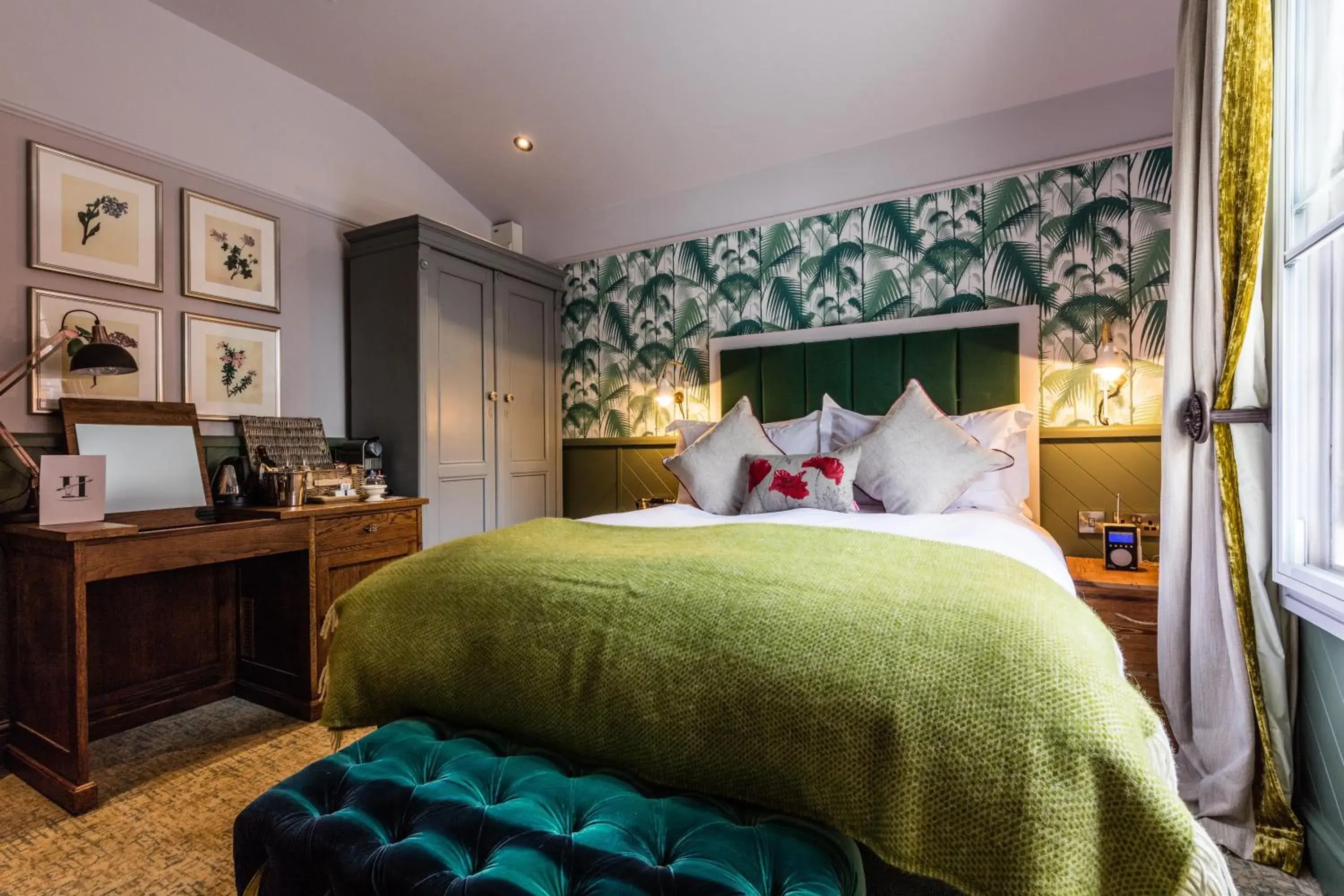 Double Room in Hand and Spear Double Room in Hand and Spear