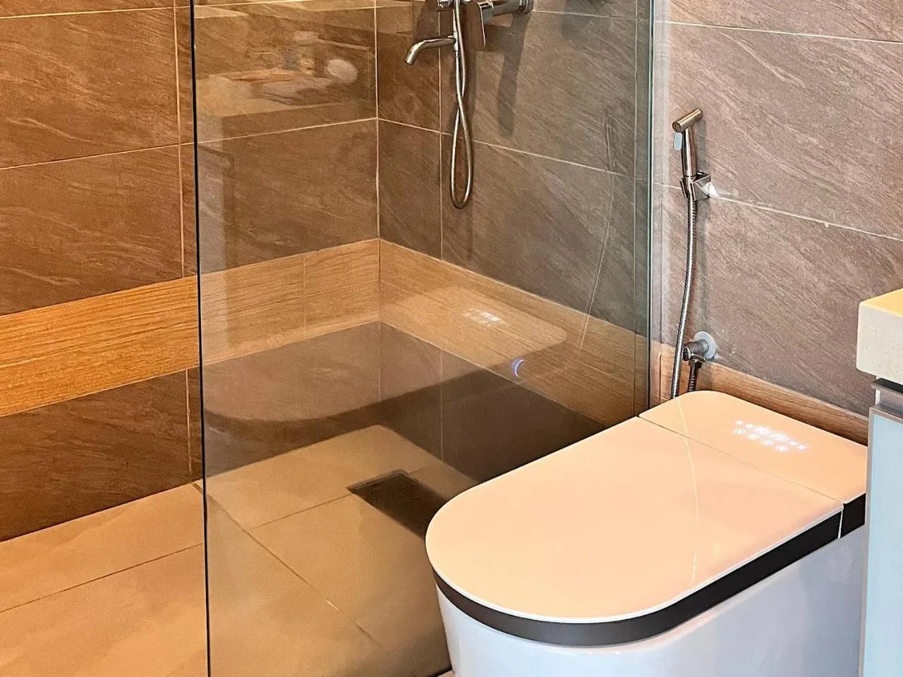 Toilet in Langkawi Seaview Hotel