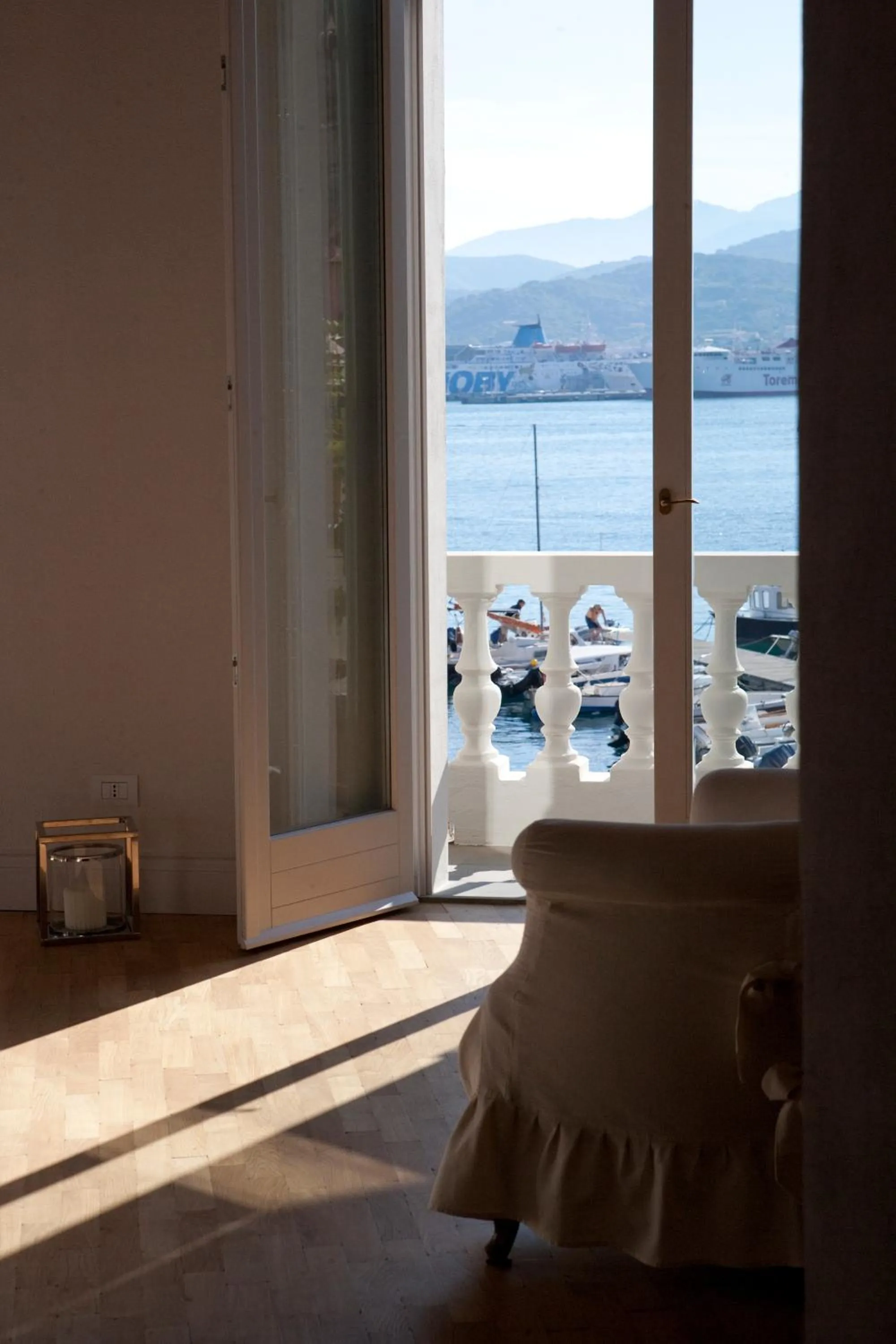 Decorative detail in Porto Sole Rooms