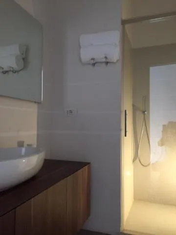 Bathroom in Porto Sole Rooms