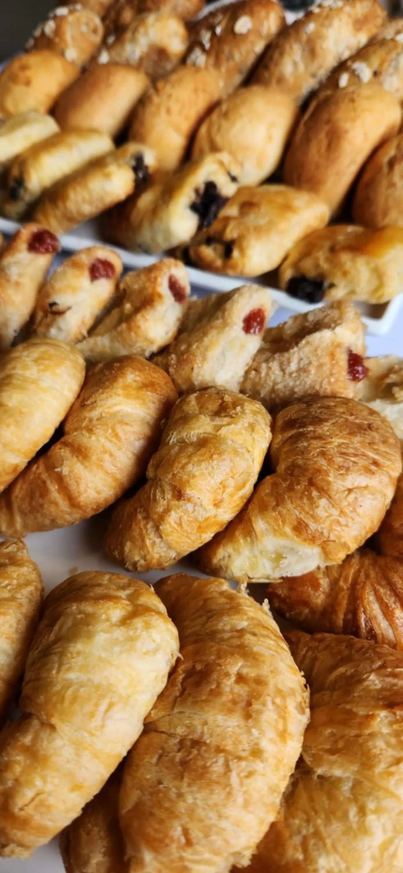 Breakfast in Hotel Plaza Suites