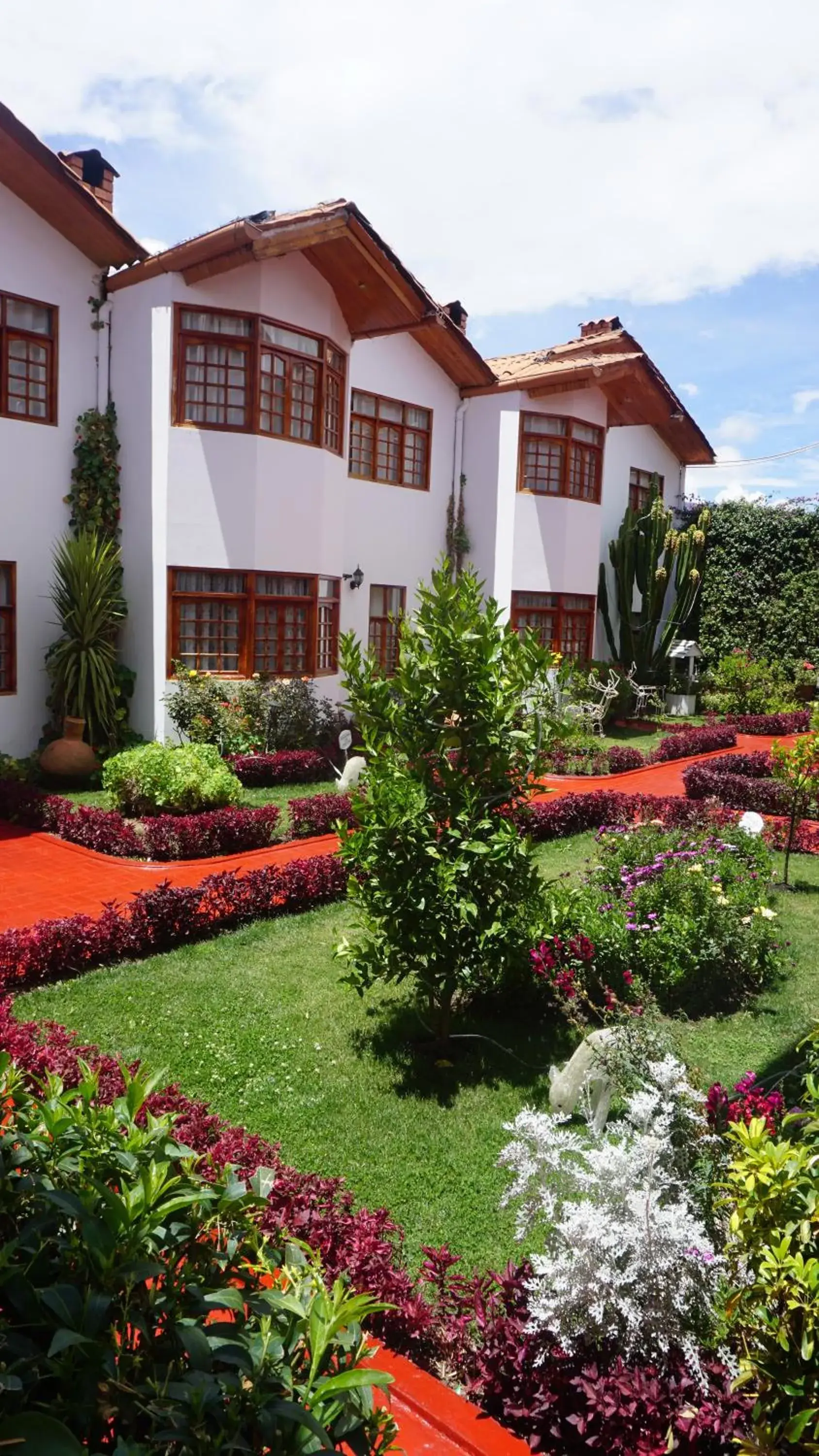 Hotel & Bungalows Villa Valencia Hotel & Bungalows Villa Valencia