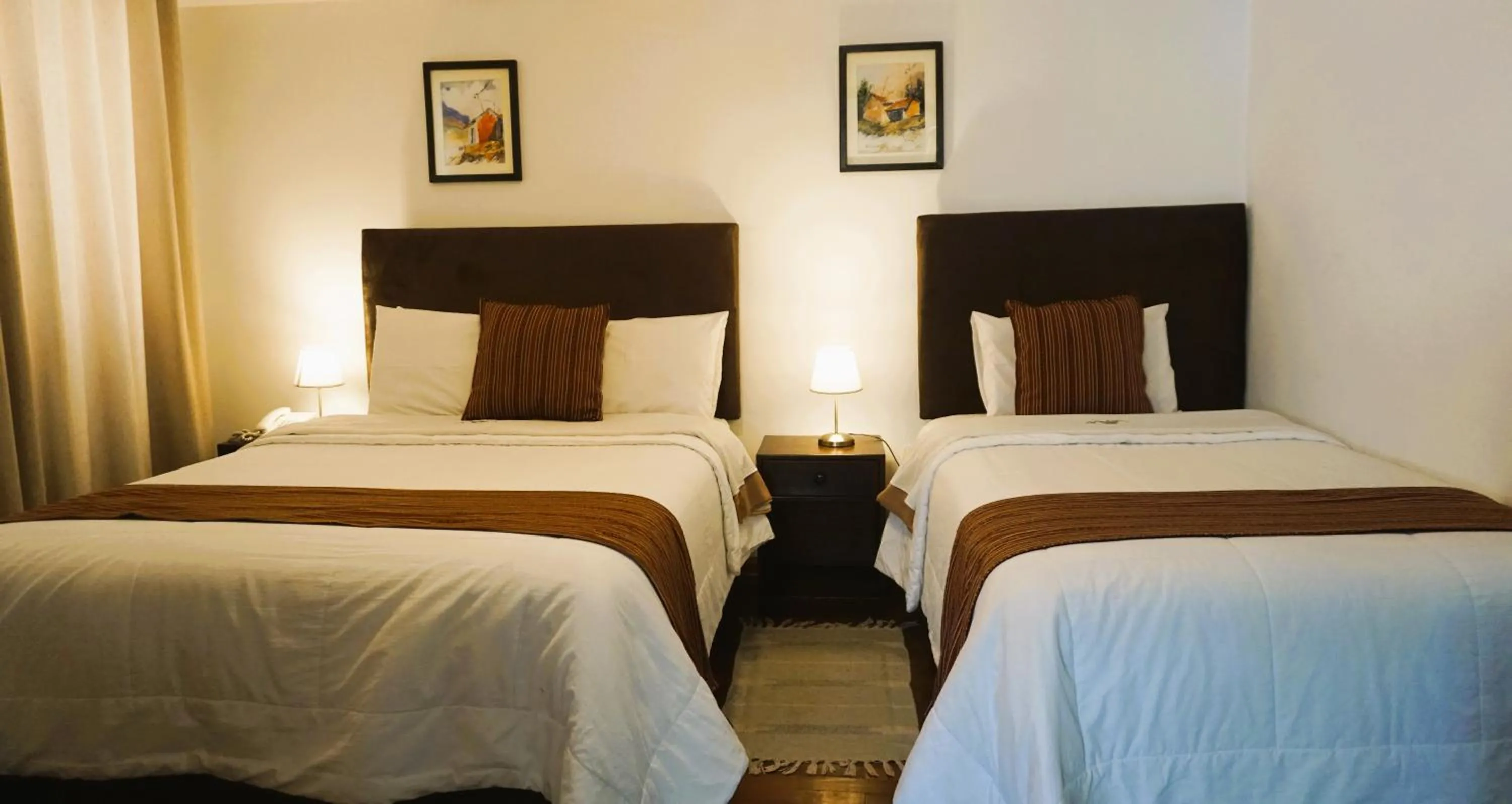 Bed in Hotel & Bungalows Villa Valencia
