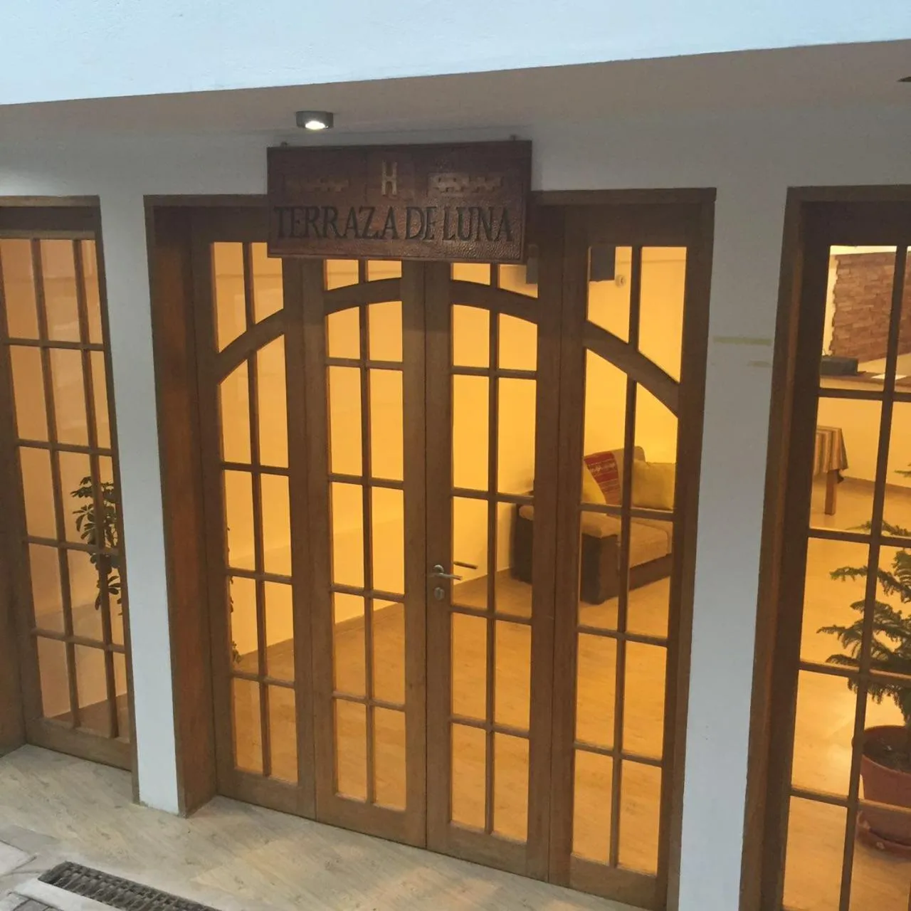 Property logo or sign in Terraza de Luna