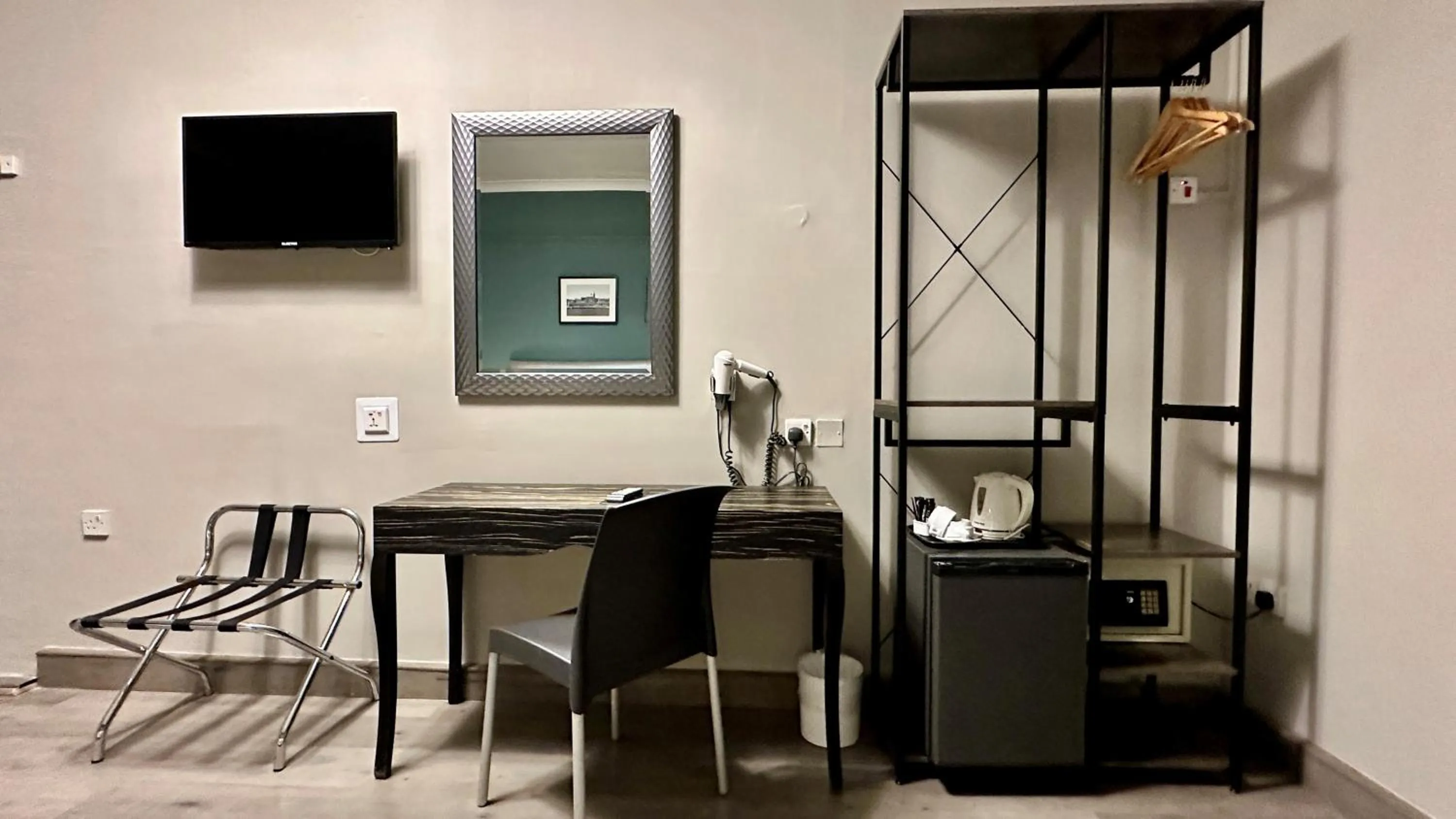 TV and multimedia in Sliema Marina Hotel