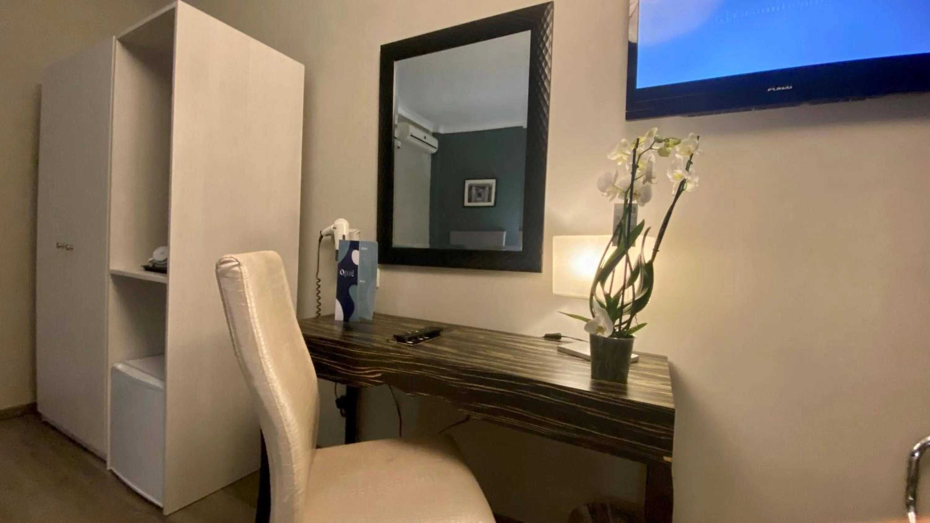 Bedroom in Sliema Marina Hotel