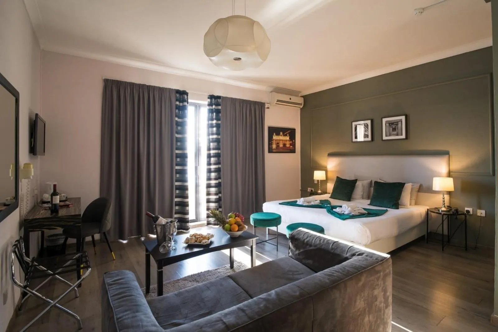 Bed in Sliema Marina Hotel