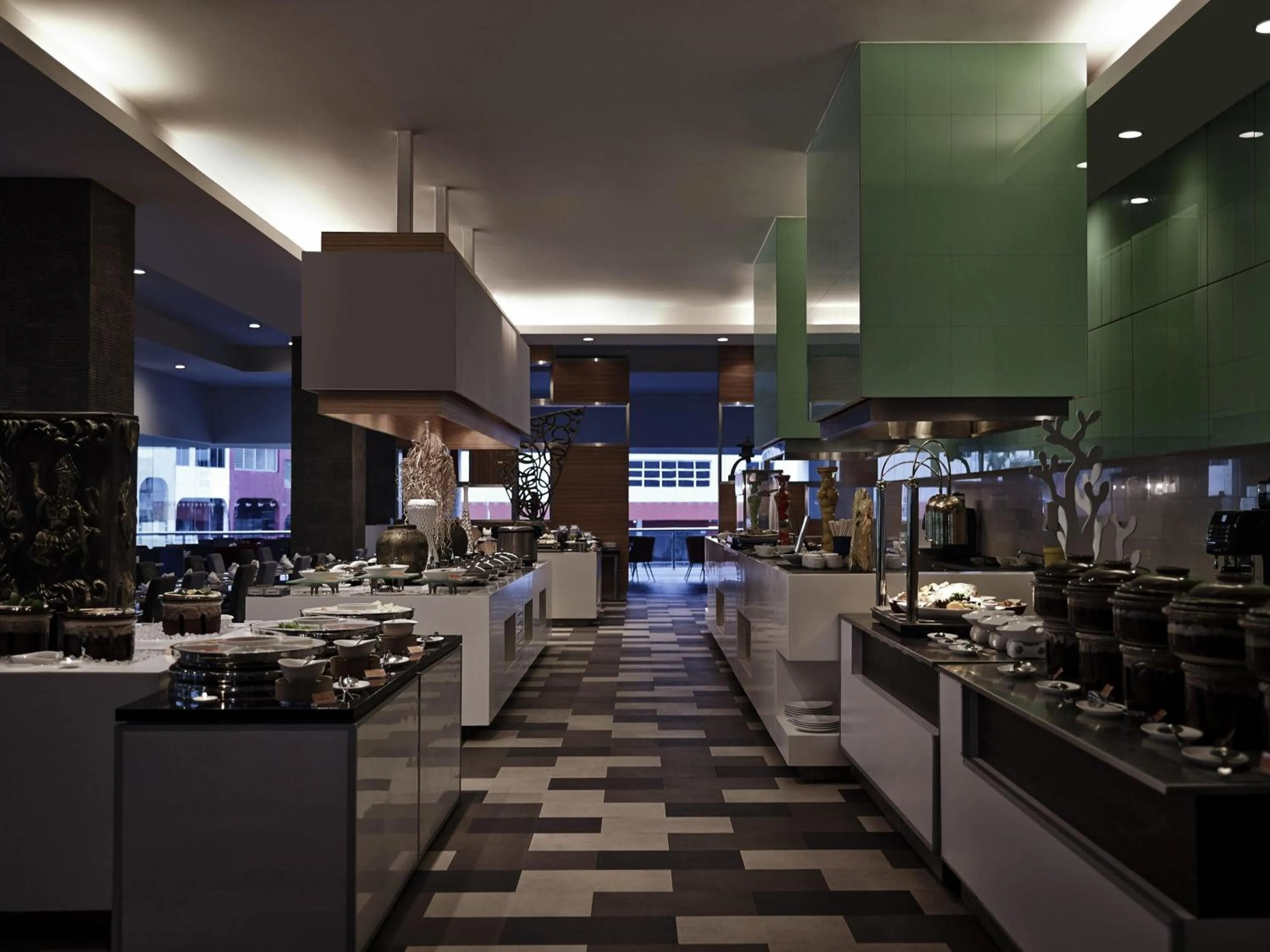 Restaurant/places to eat in Pullman Kuching