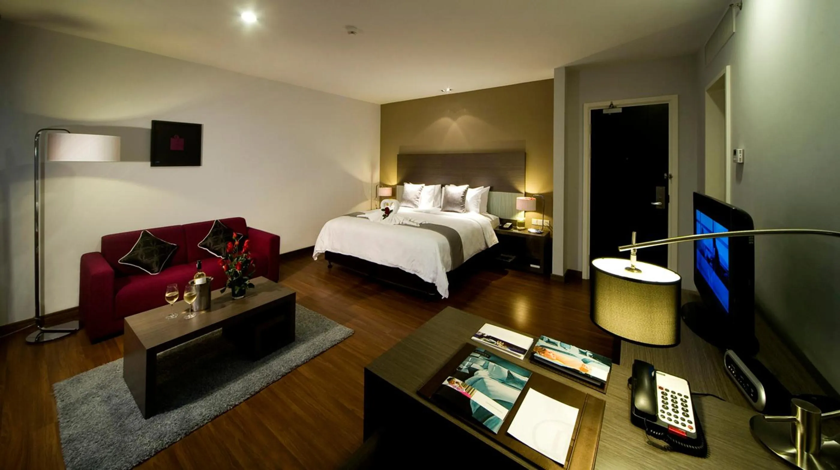 Bed in Pullman Kuching