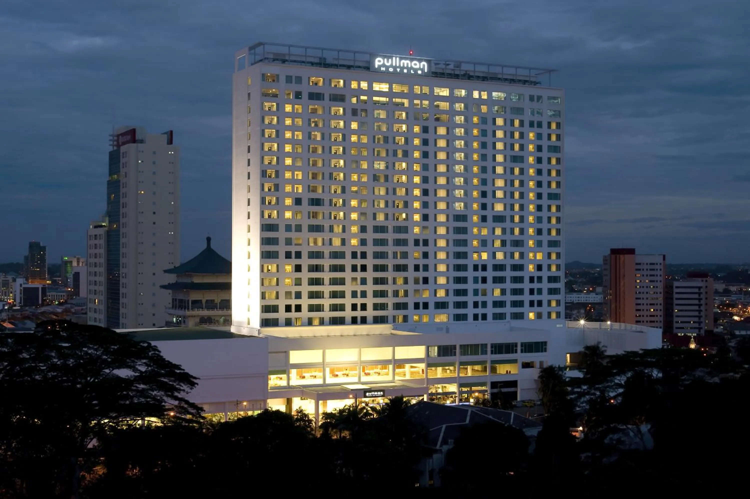 Property building in Pullman Kuching