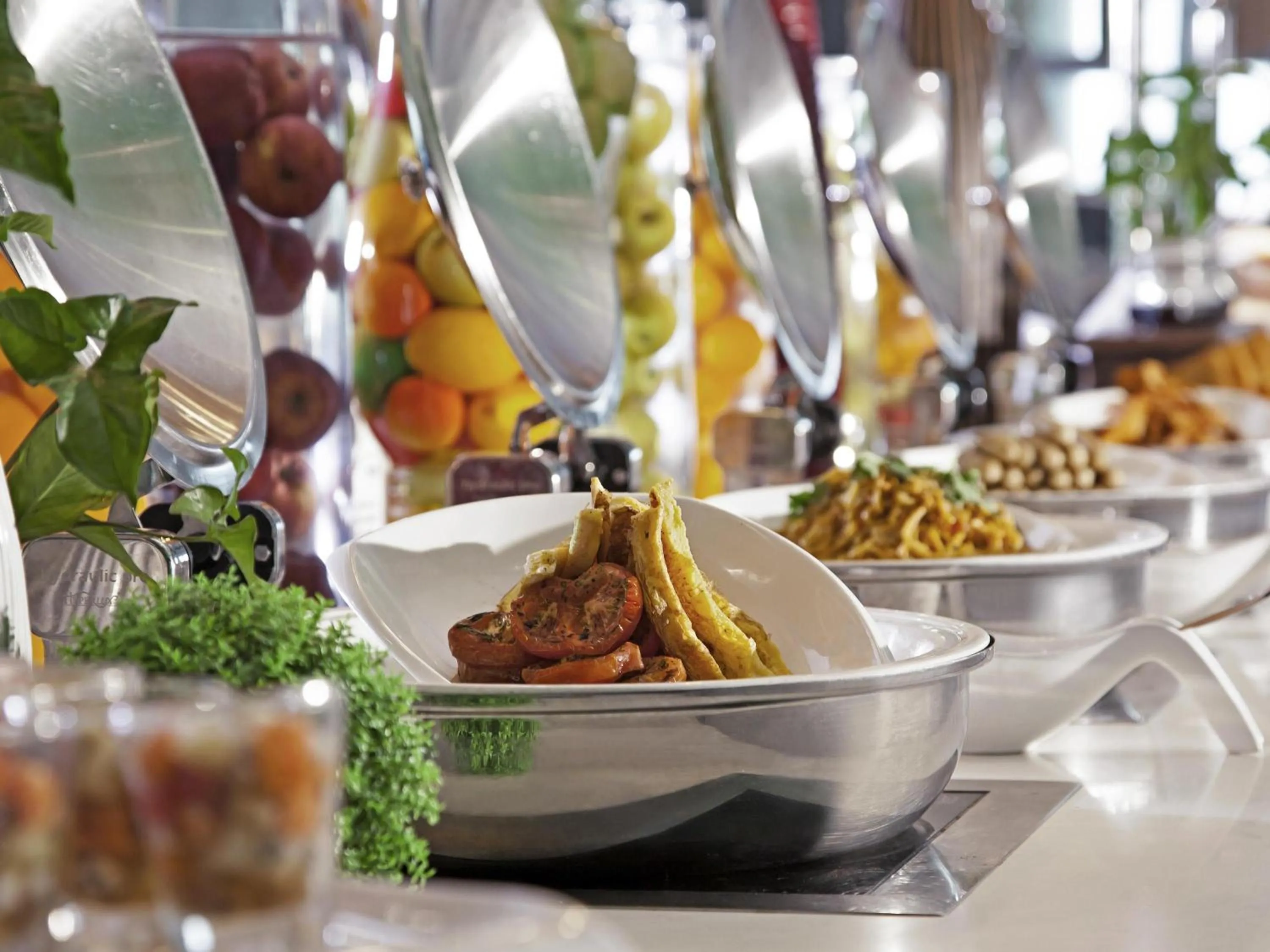 Restaurant/places to eat in Pullman Kuching