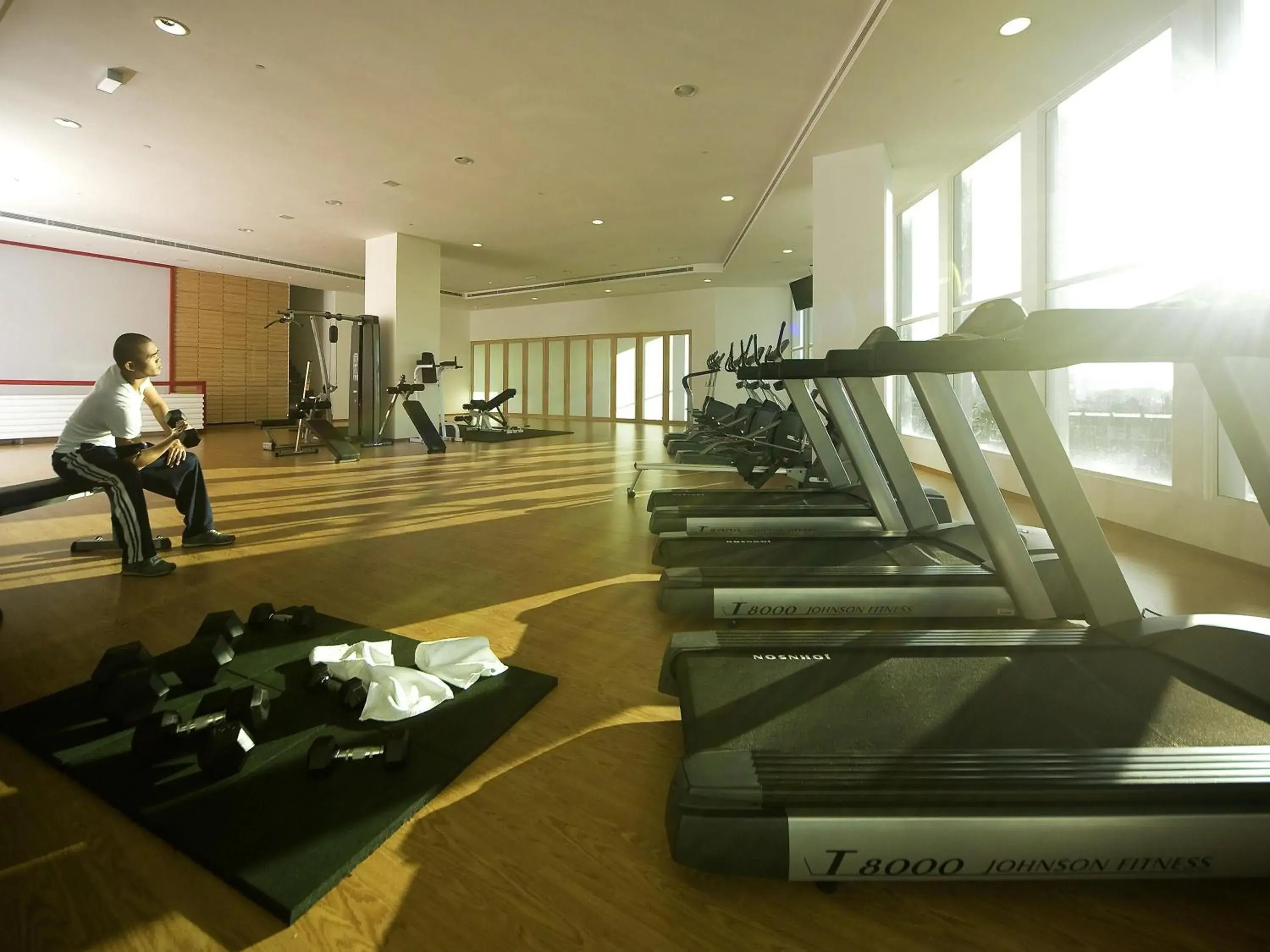 Fitness centre/facilities in Pullman Kuching Fitness centre/facilities in Pullman Kuching