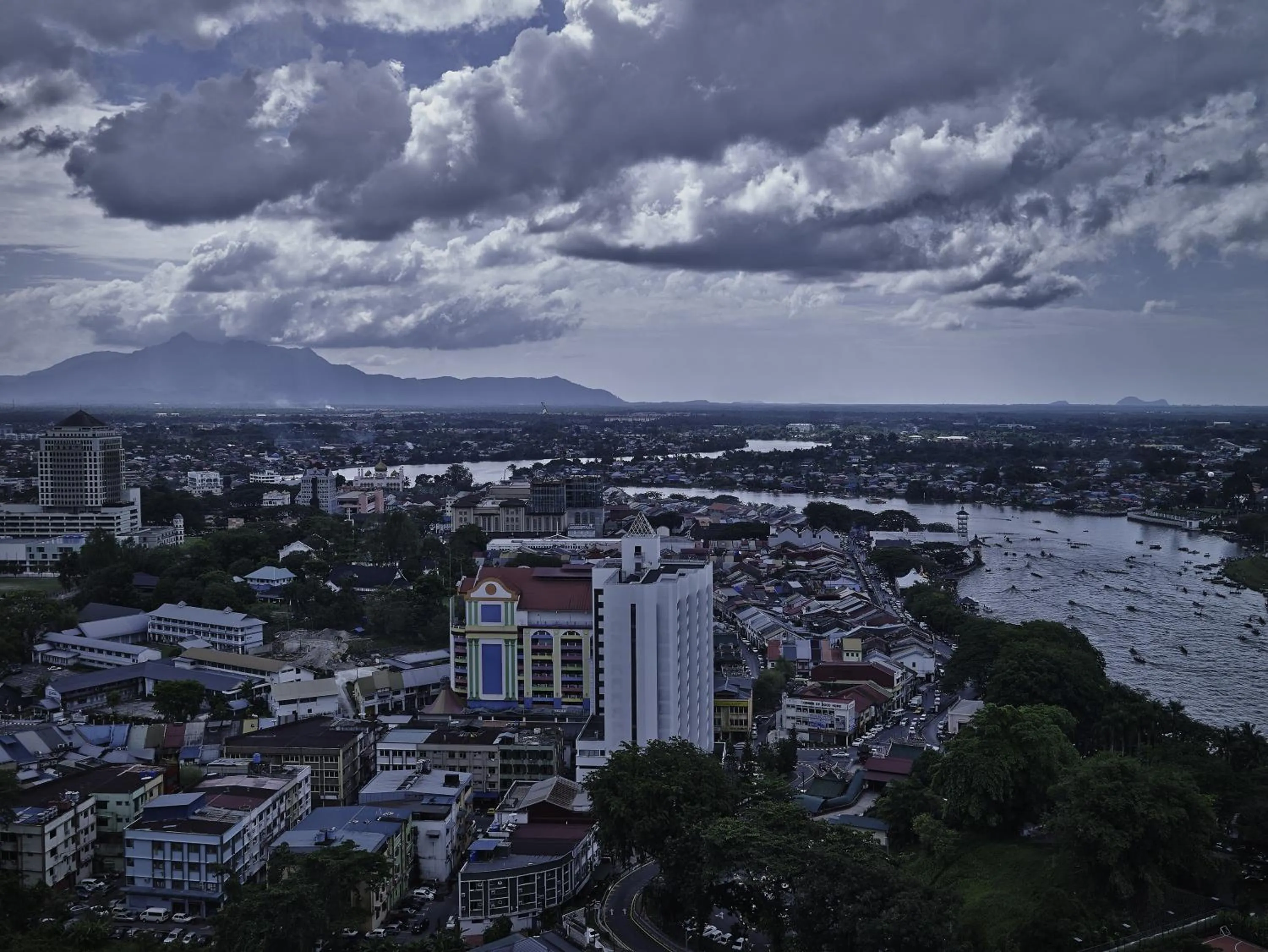 Bird's eye view in Pullman Kuching