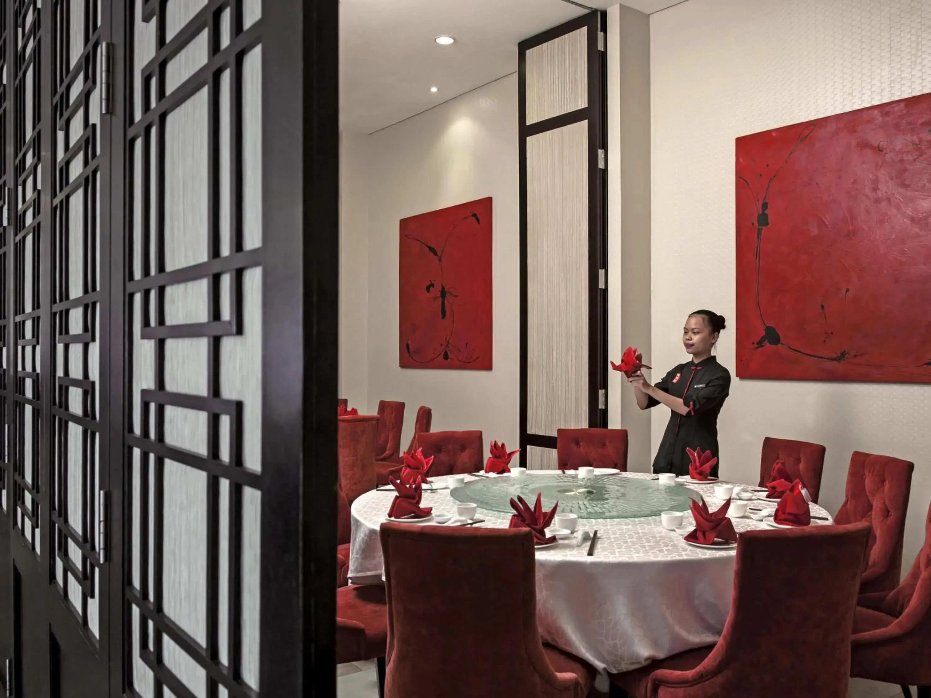 Restaurant/places to eat in Pullman Kuching Restaurant/places to eat in Pullman Kuching